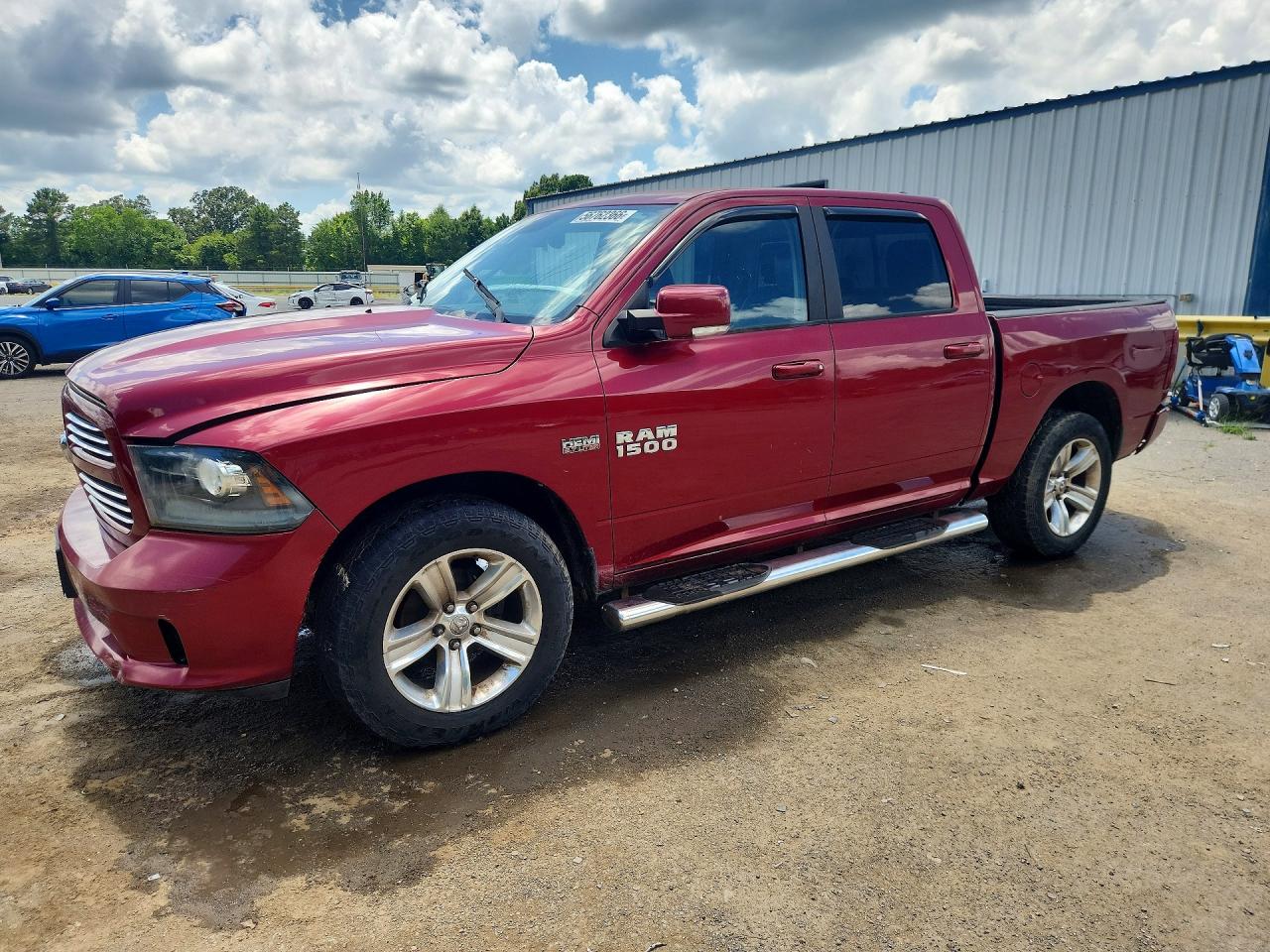 2013 Ram 1500 Sport Красный vin: 1C6RR7MT9DS614041