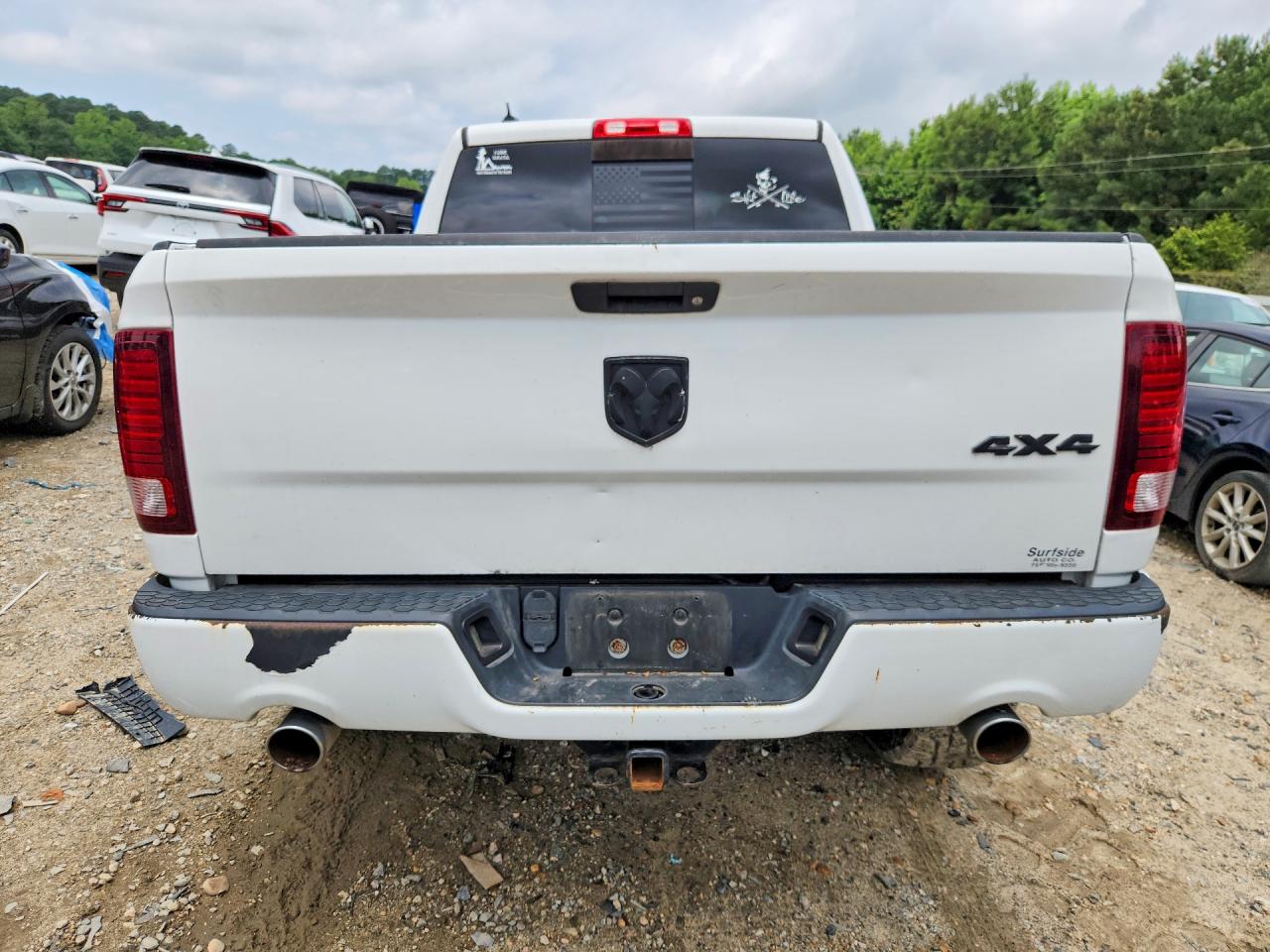 2013 Ram 1500 Sport White vin: 1C6RR7MT9DS715354