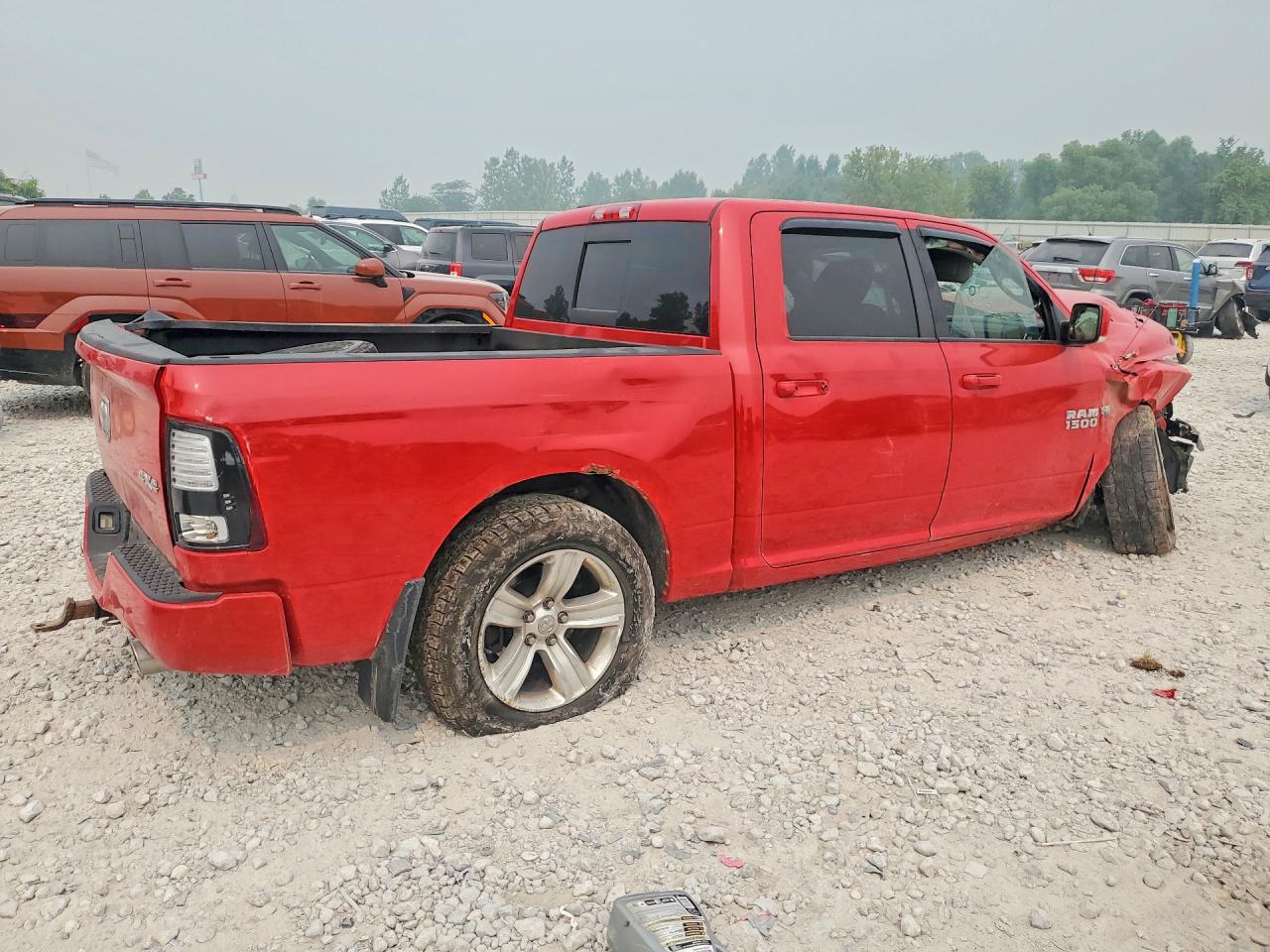 2013 Ram 1500 Sport Red vin: 1C6RR7MTXDS590428