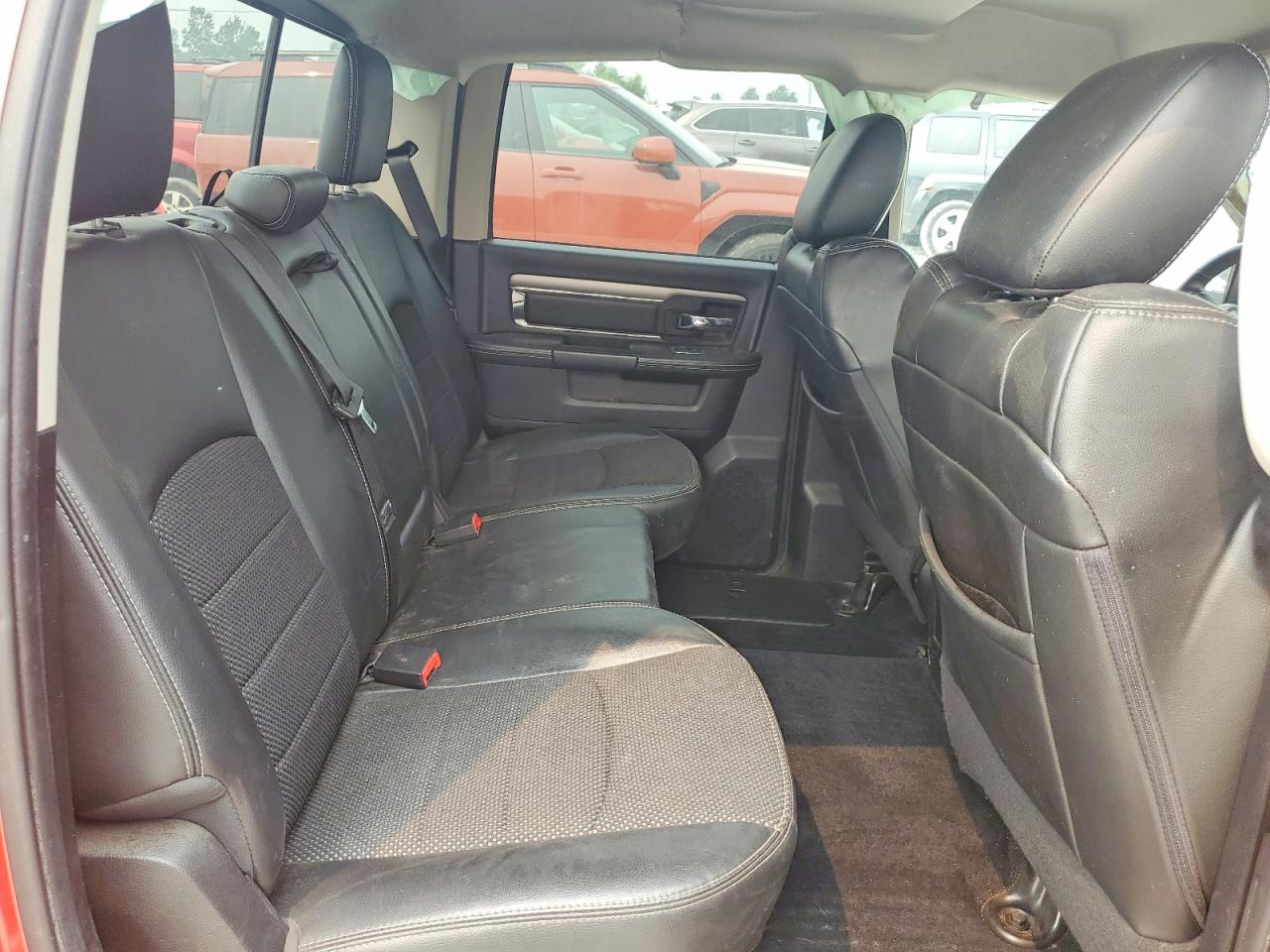 2013 Ram 1500 Sport Red vin: 1C6RR7MTXDS590428