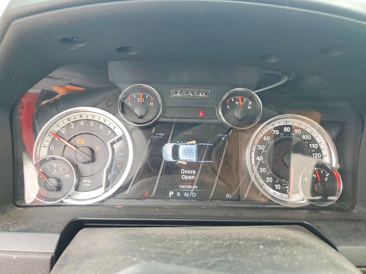 2013 Ram 1500 Sport Red vin: 1C6RR7MTXDS590428