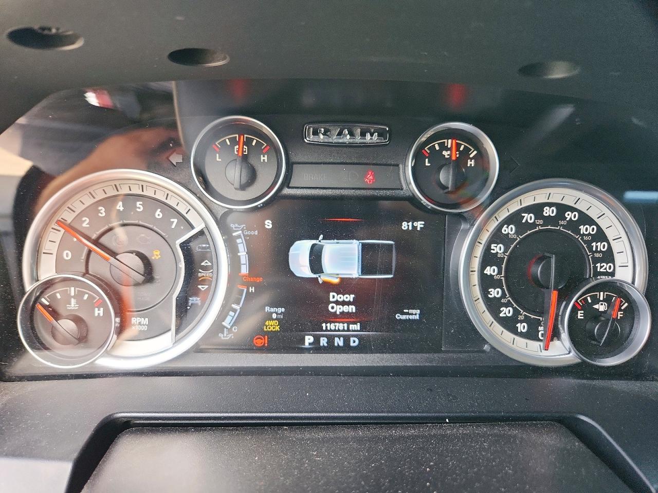 2014 Ram 1500 Sport Red vin: 1C6RR7MTXES303414