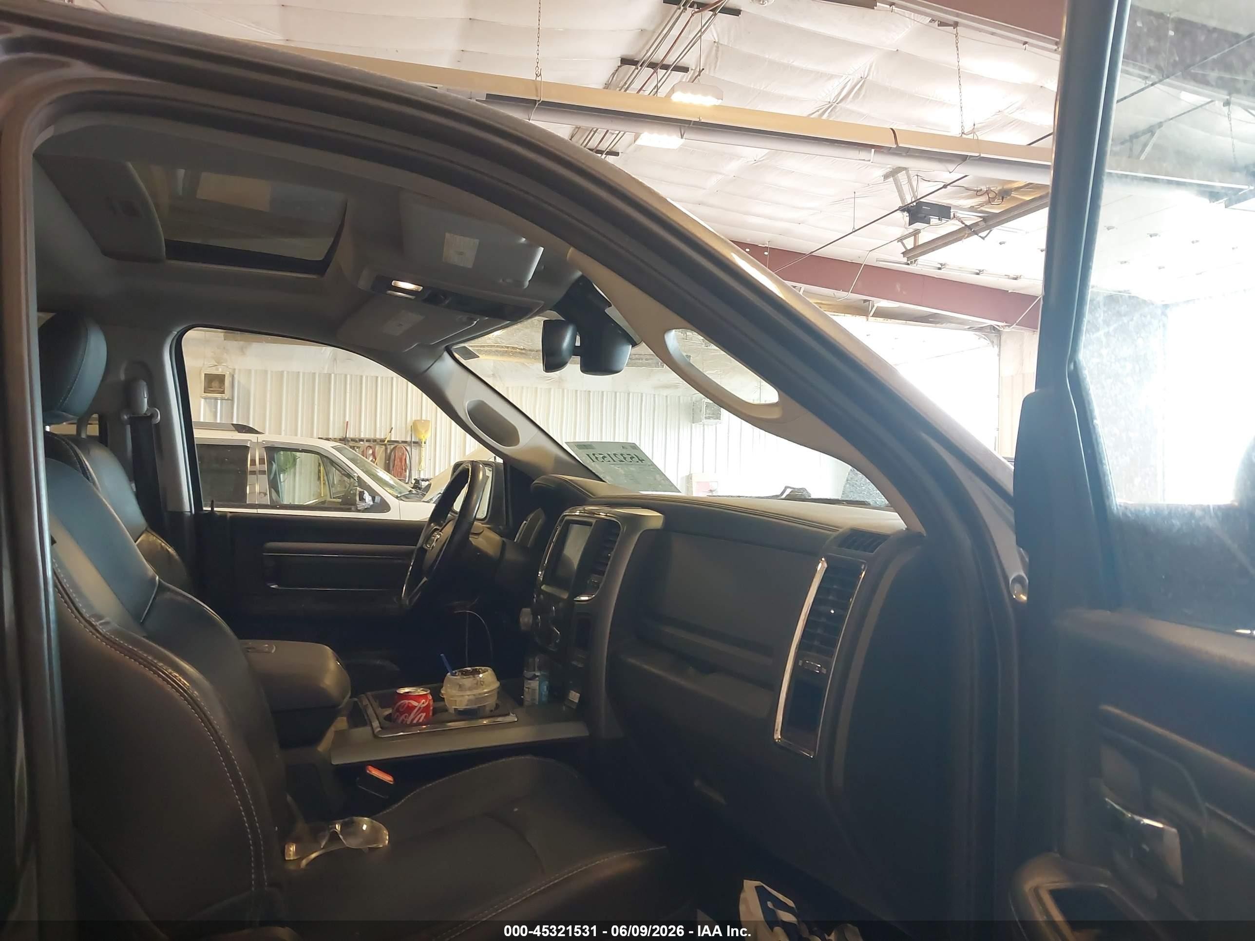 2015 Ram 1500 Sport Gray vin: 1C6RR7MTXFS637007