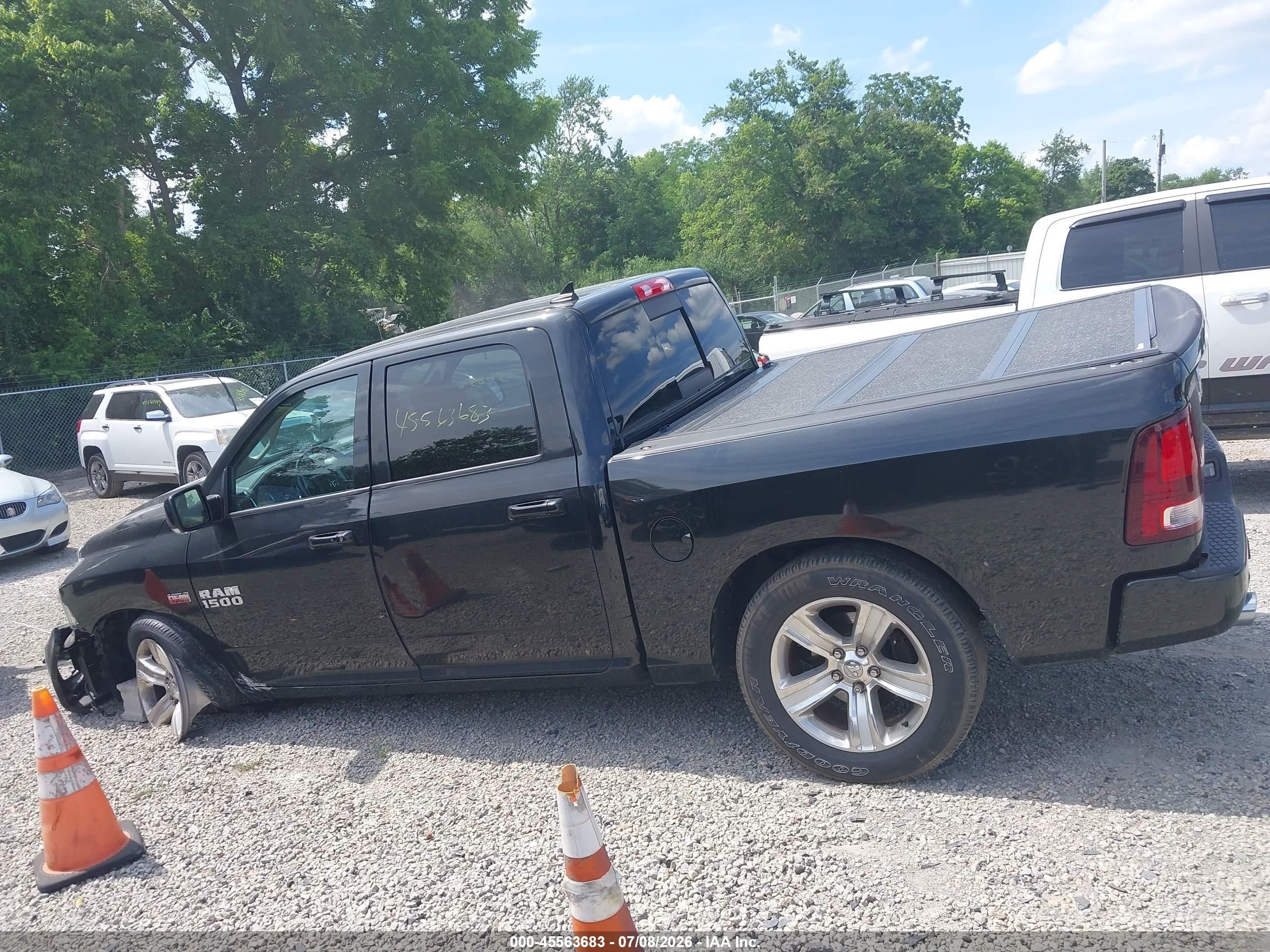 2015 Ram 1500 Sport Черный vin: 1C6RR7MTXFS699555