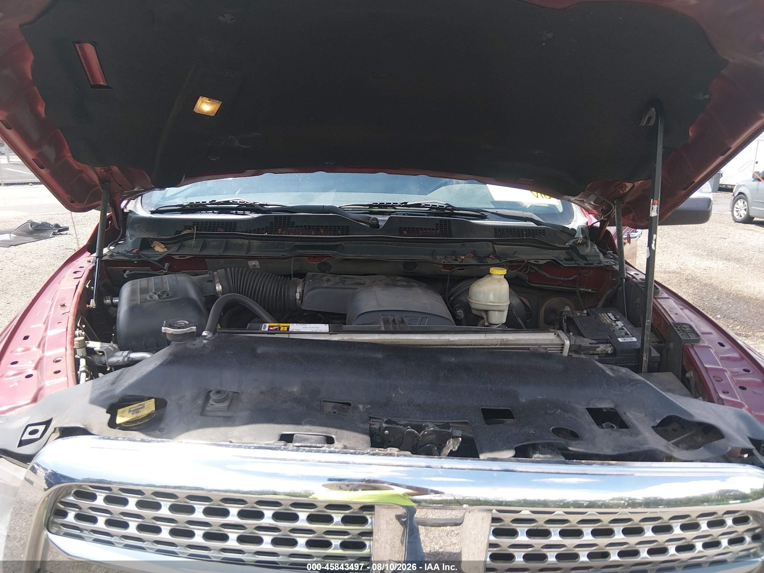 2015 Ram 1500 Laramie Red vin: 1C6RR7NG5FS500090