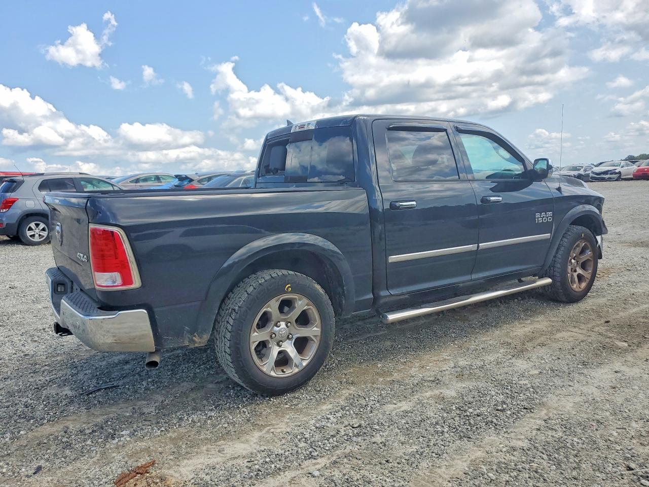 2015 Ram 1500 Laramie Black vin: 1C6RR7NG6FS599342