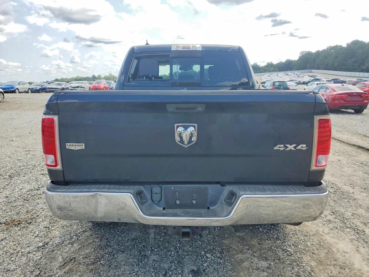 2015 Ram 1500 Laramie Black vin: 1C6RR7NG6FS599342