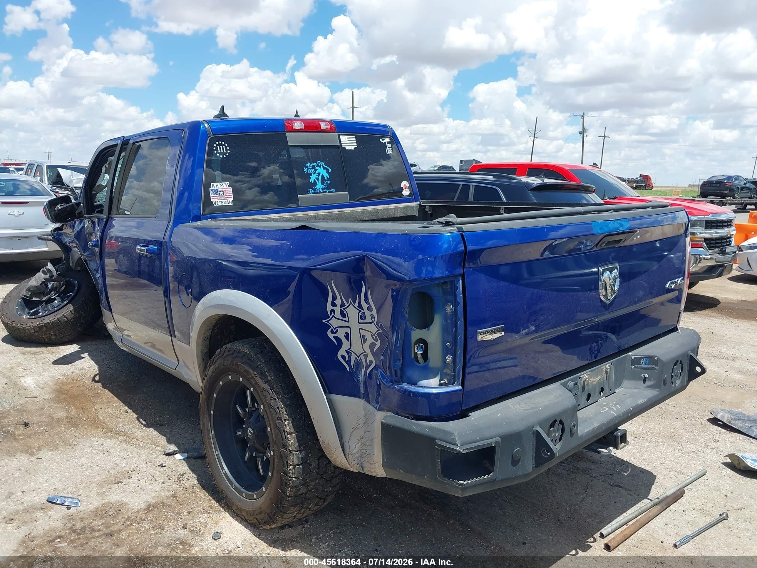 2015 Ram 1500 Laramie Blue vin: 1C6RR7NM0FS531673