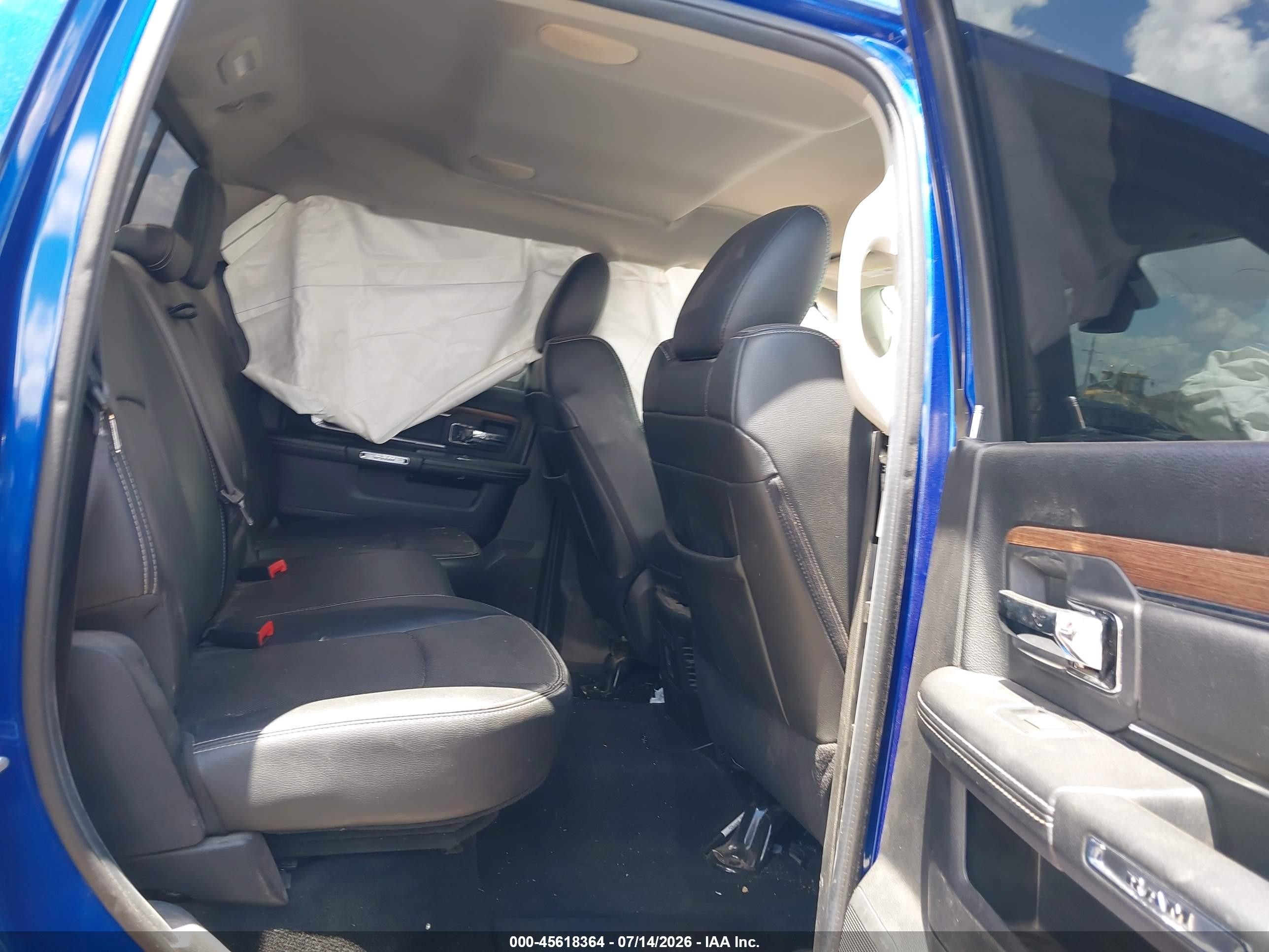 2015 Ram 1500 Laramie Blue vin: 1C6RR7NM0FS531673