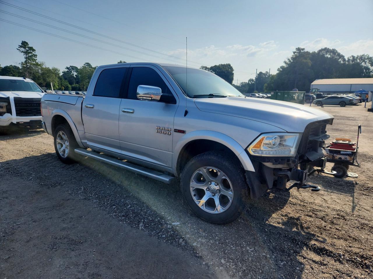 2015 Ram 1500 Laramie Silver vin: 1C6RR7NM1FS552404