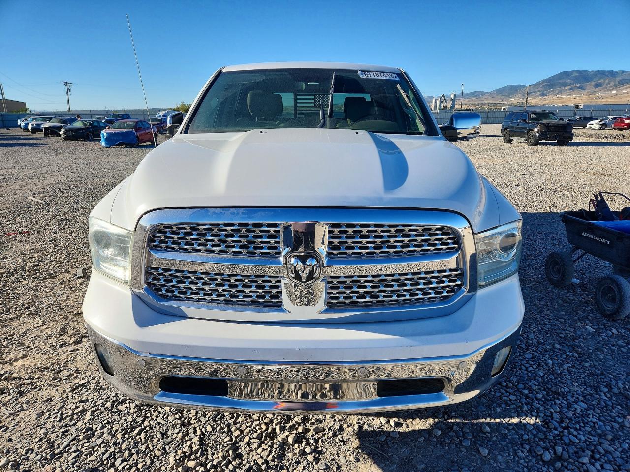 2014 Ram 1500 Laramie White vin: 1C6RR7NM4ES428349