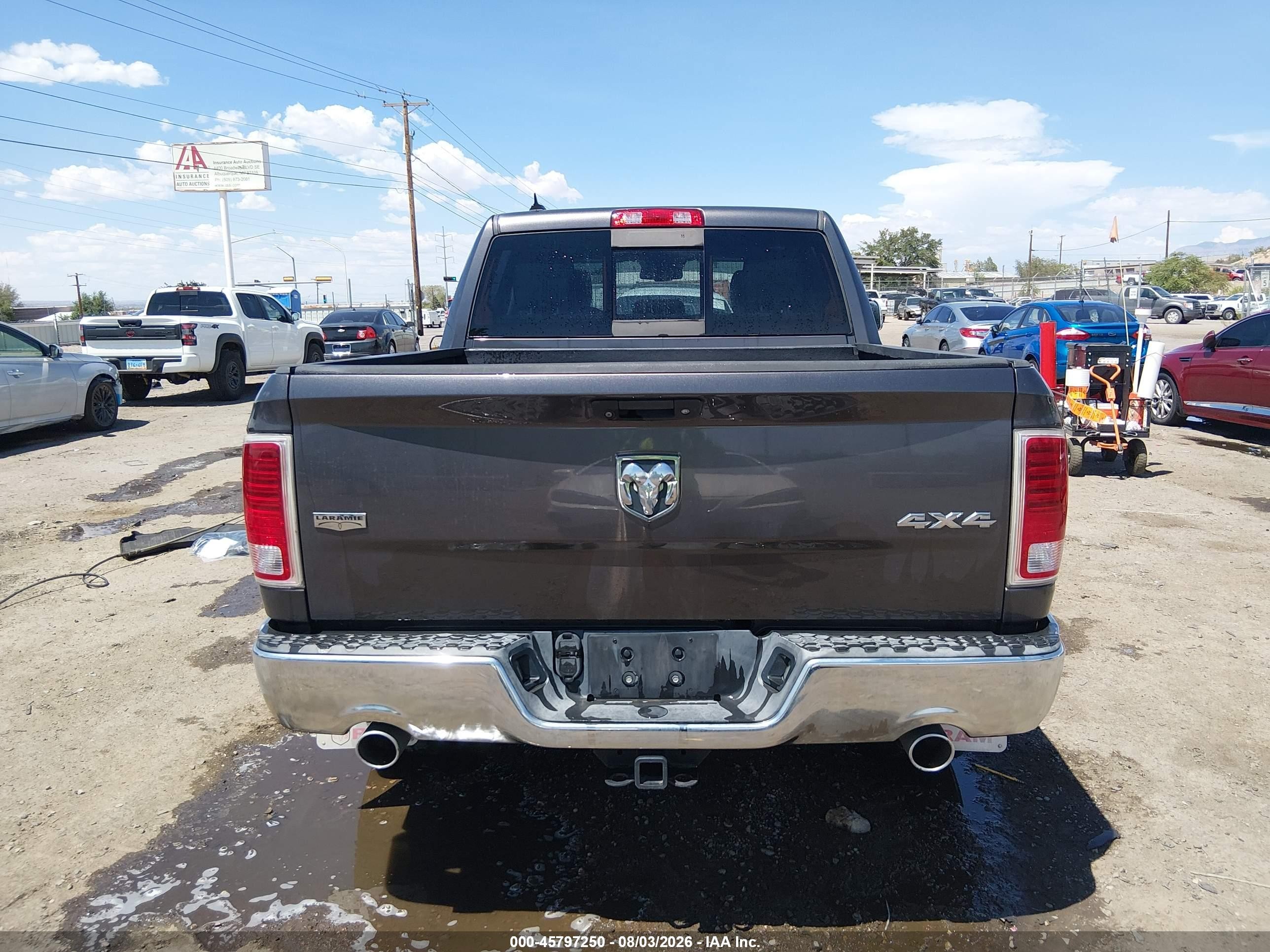 2015 Ram 1500 Laramie Gray vin: 1C6RR7NM4FS687957