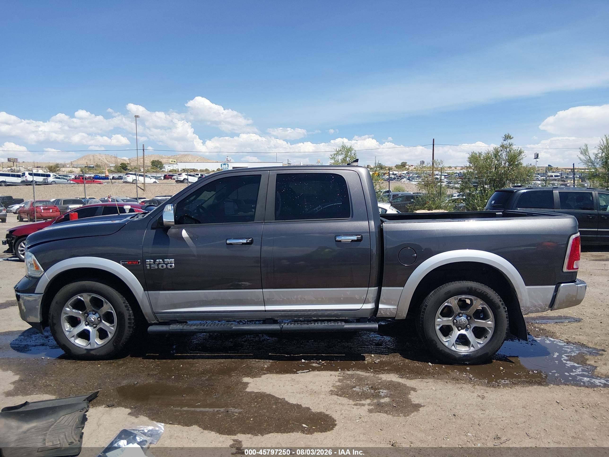 2015 Ram 1500 Laramie Gray vin: 1C6RR7NM4FS687957