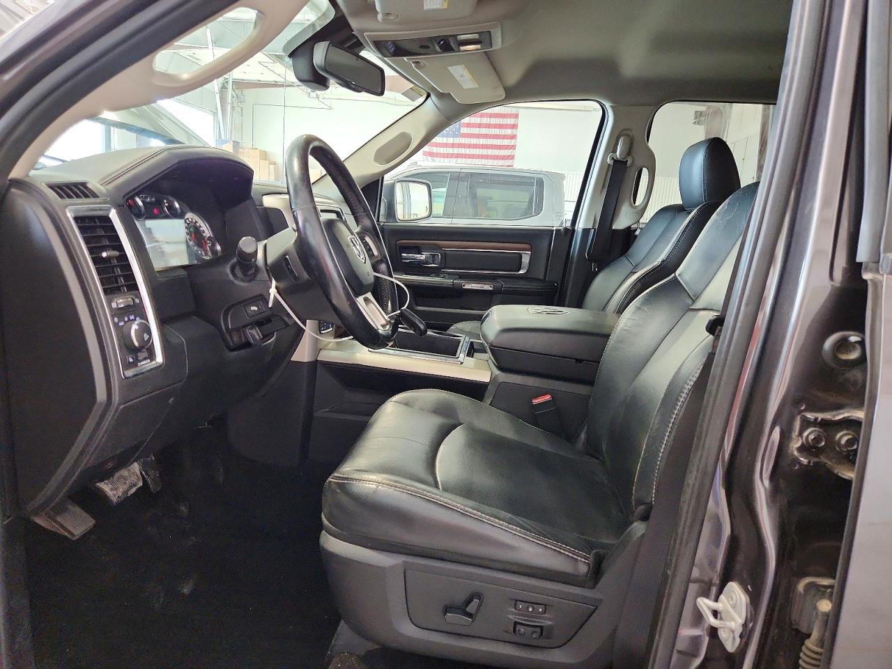 2015 Ram 1500 Серый vin: 1C6RR7NM6FS617506