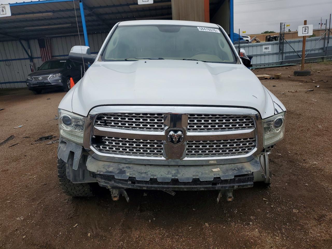 2015 Ram 1500 Laramie White vin: 1C6RR7NM6FS707383