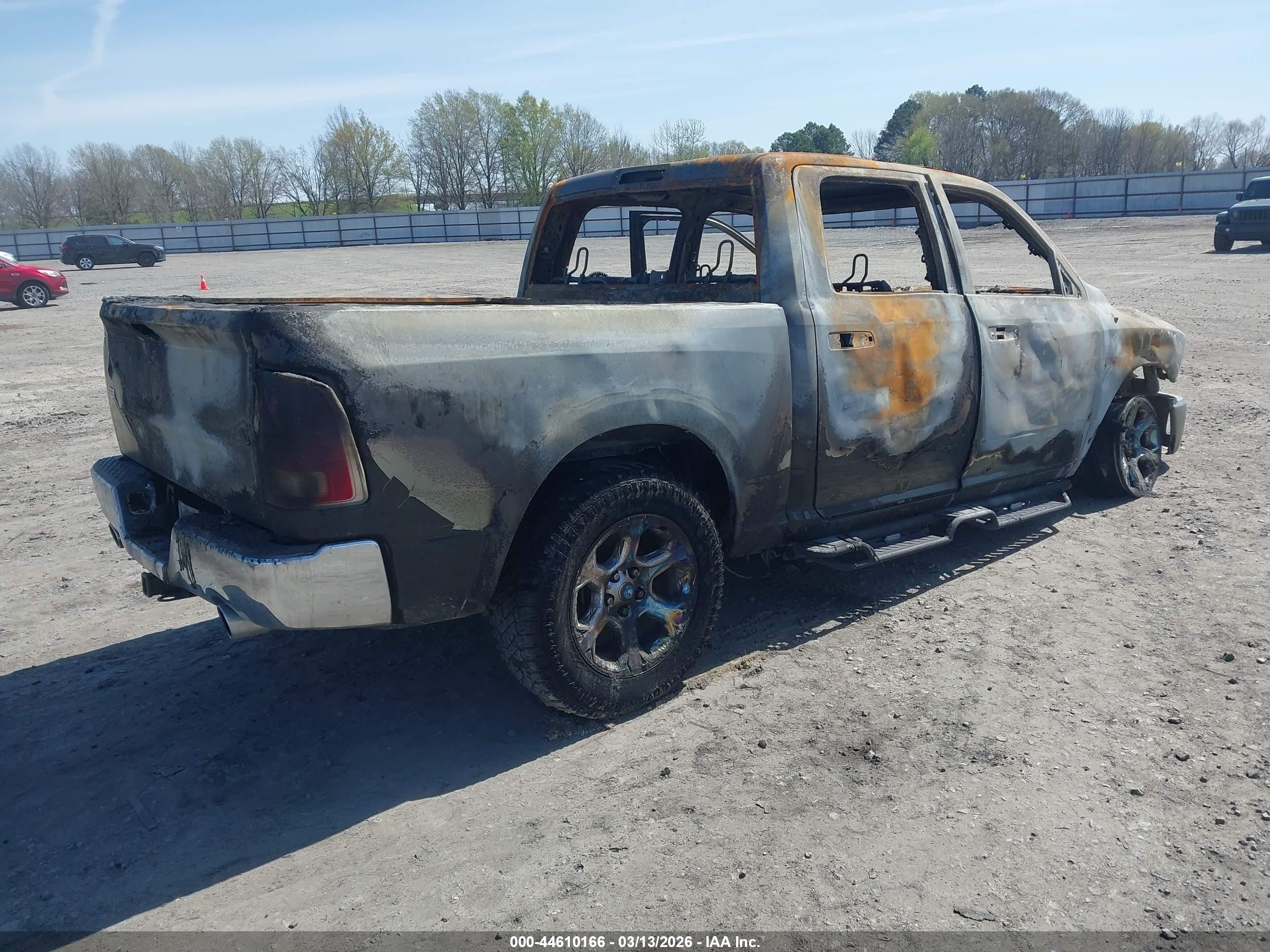 2016 Ram 1500 Laramie Черный vin: 1C6RR7NM6GS366116