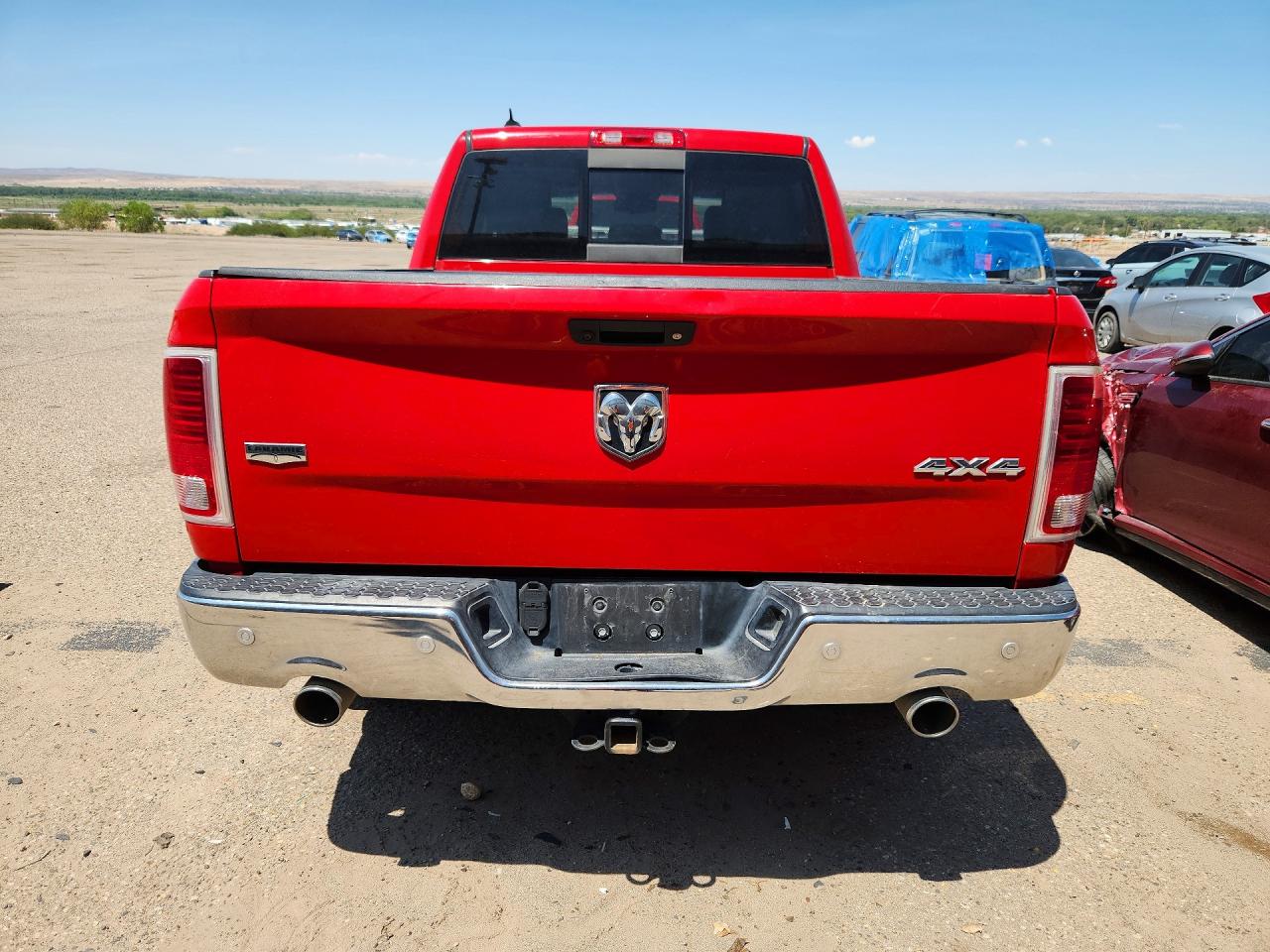 2015 Ram 1500 Laramie White vin: 1C6RR7NM7FS534666