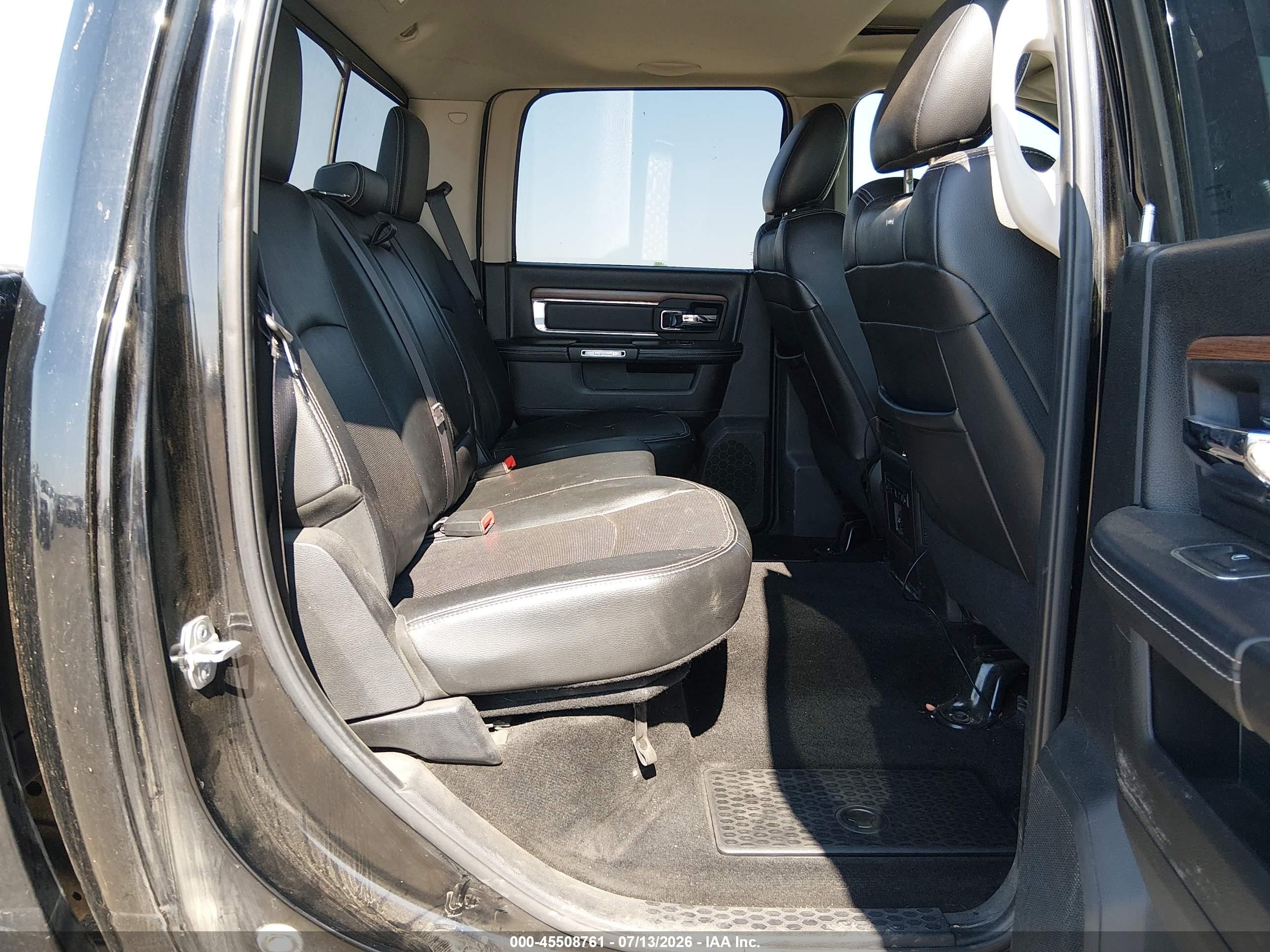 2015 Ram 1500 Laramie Black vin: 1C6RR7NM9FS567894