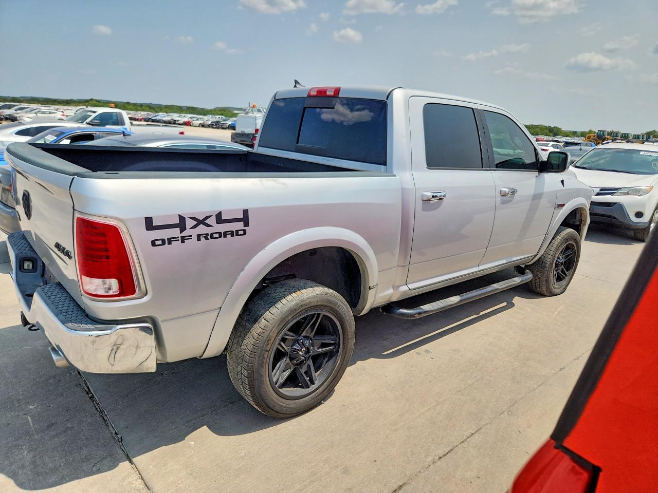 2015 Ram 1500 Laramie Silver vin: 1C6RR7NM9FS658180