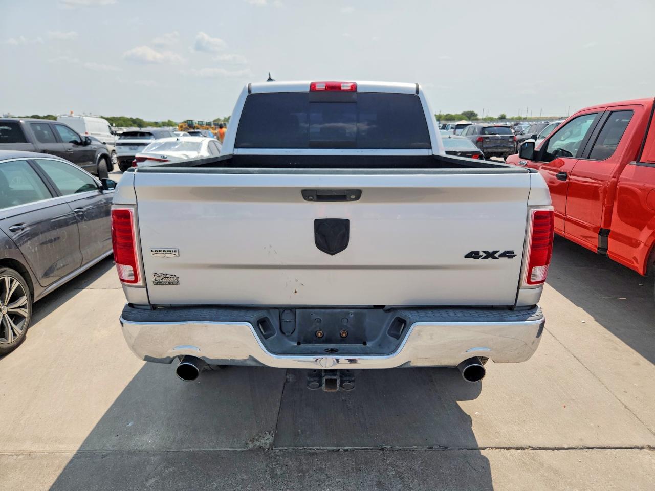 2015 Ram 1500 Laramie Silver vin: 1C6RR7NM9FS658180