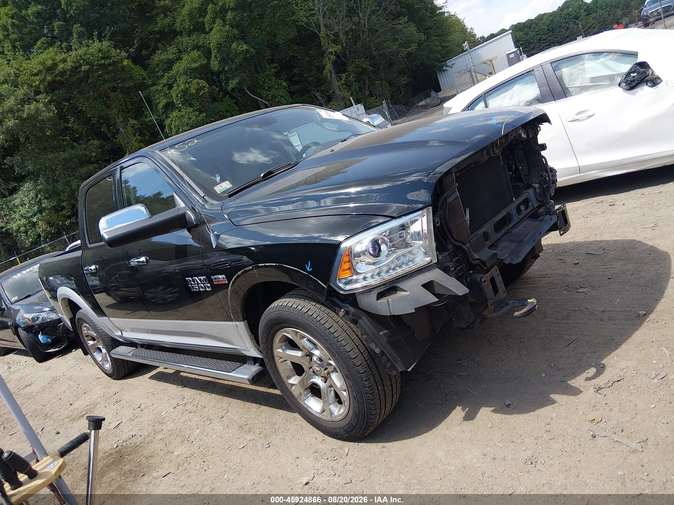 2013 Ram 1500 Laramie Black vin: 1C6RR7NT0DS503926