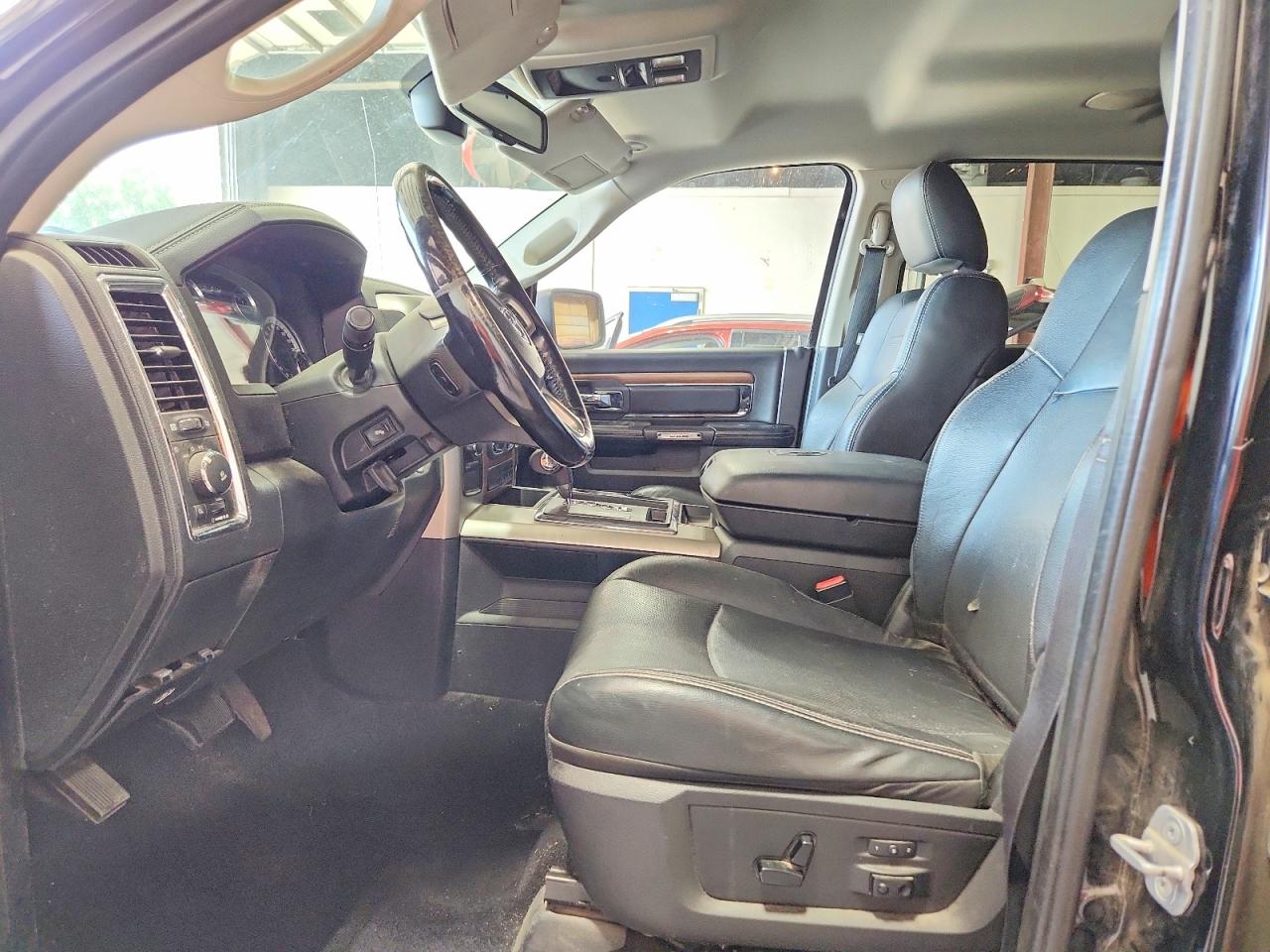 2013 Ram 1500 Laramie Black vin: 1C6RR7NT0DS520242