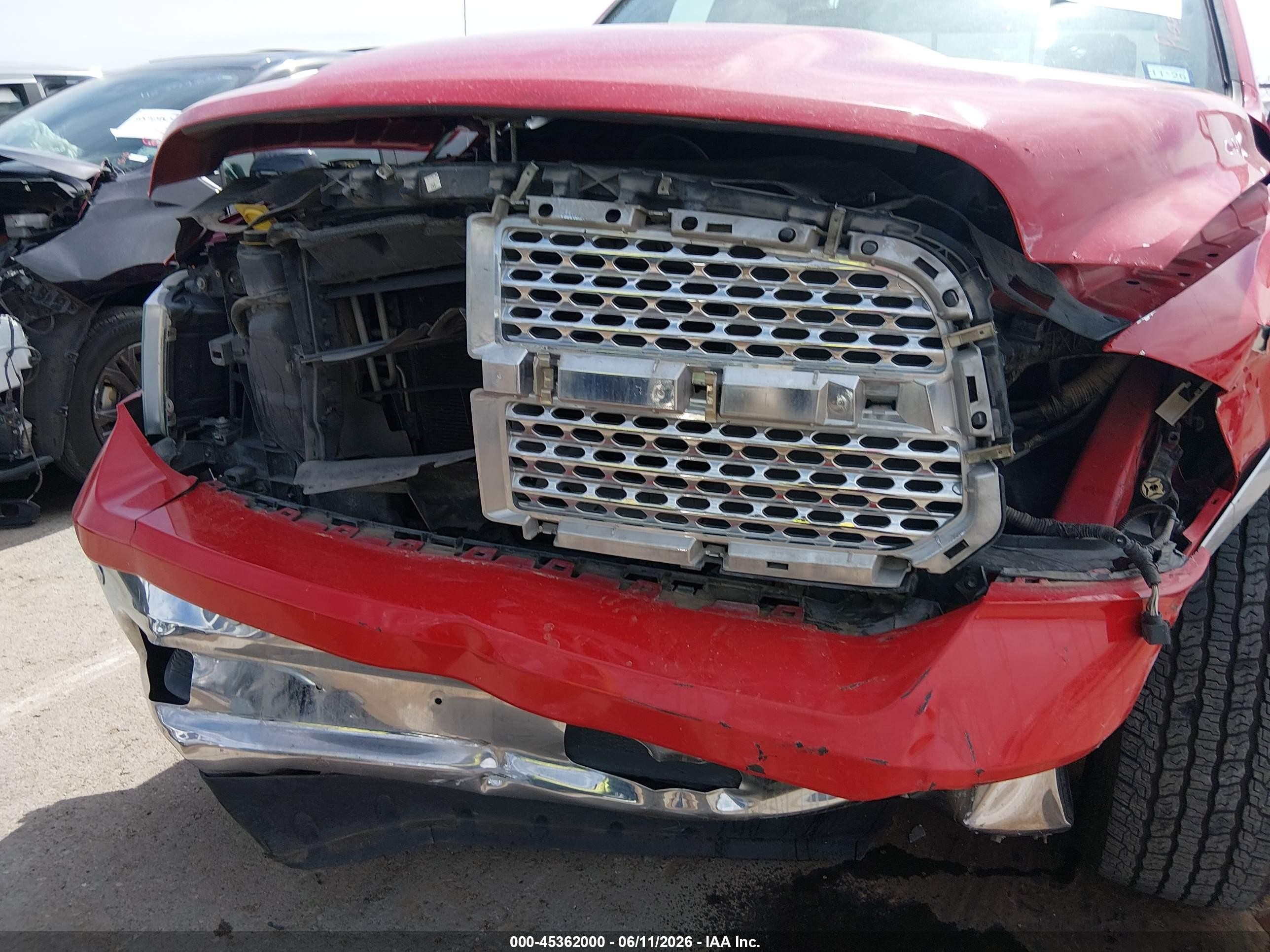 2014 Ram 1500 Laramie Red vin: 1C6RR7NT0ES342690