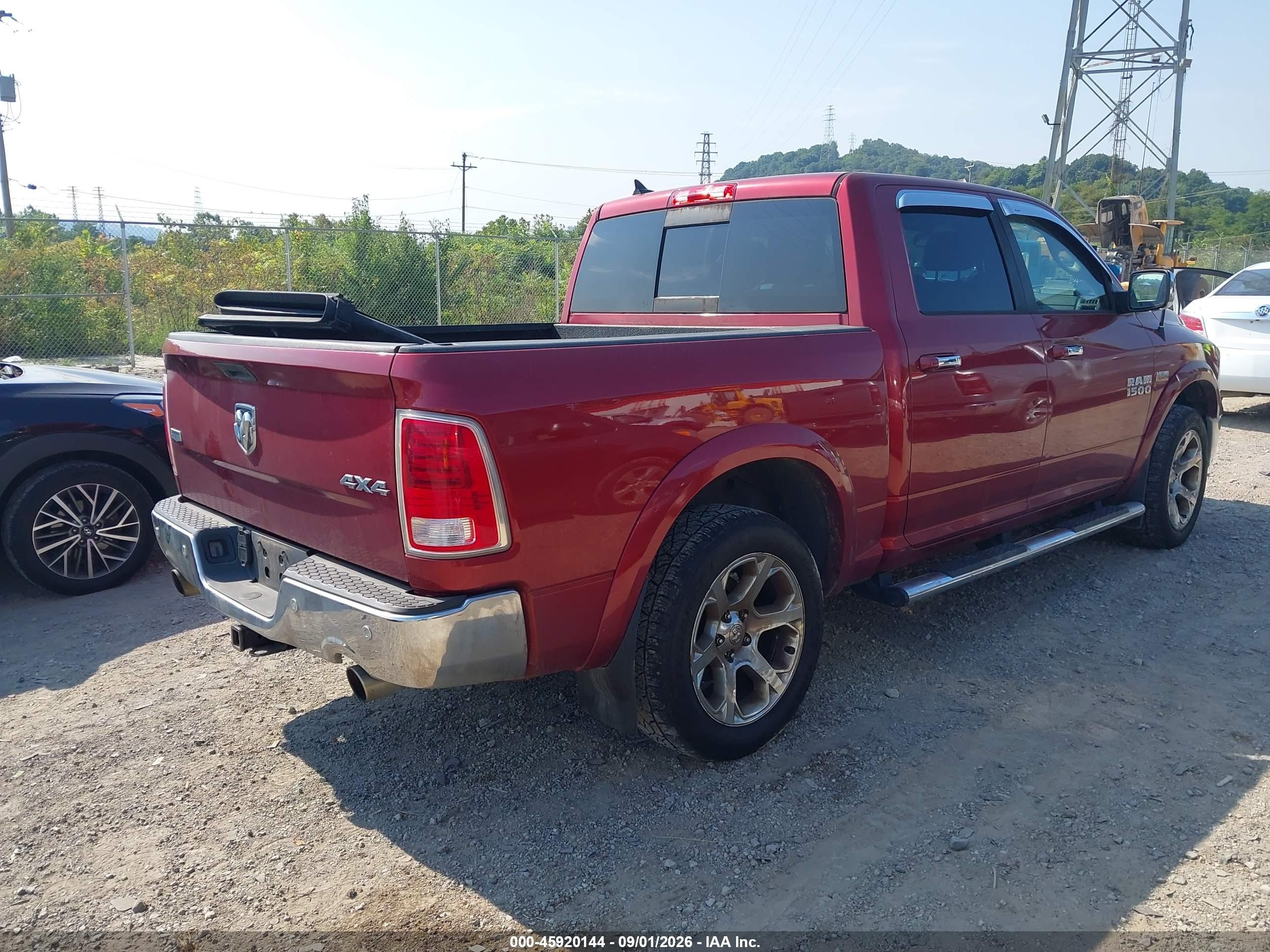 2015 Ram 1500 Laramie Maroon vin: 1C6RR7NT0FS602720