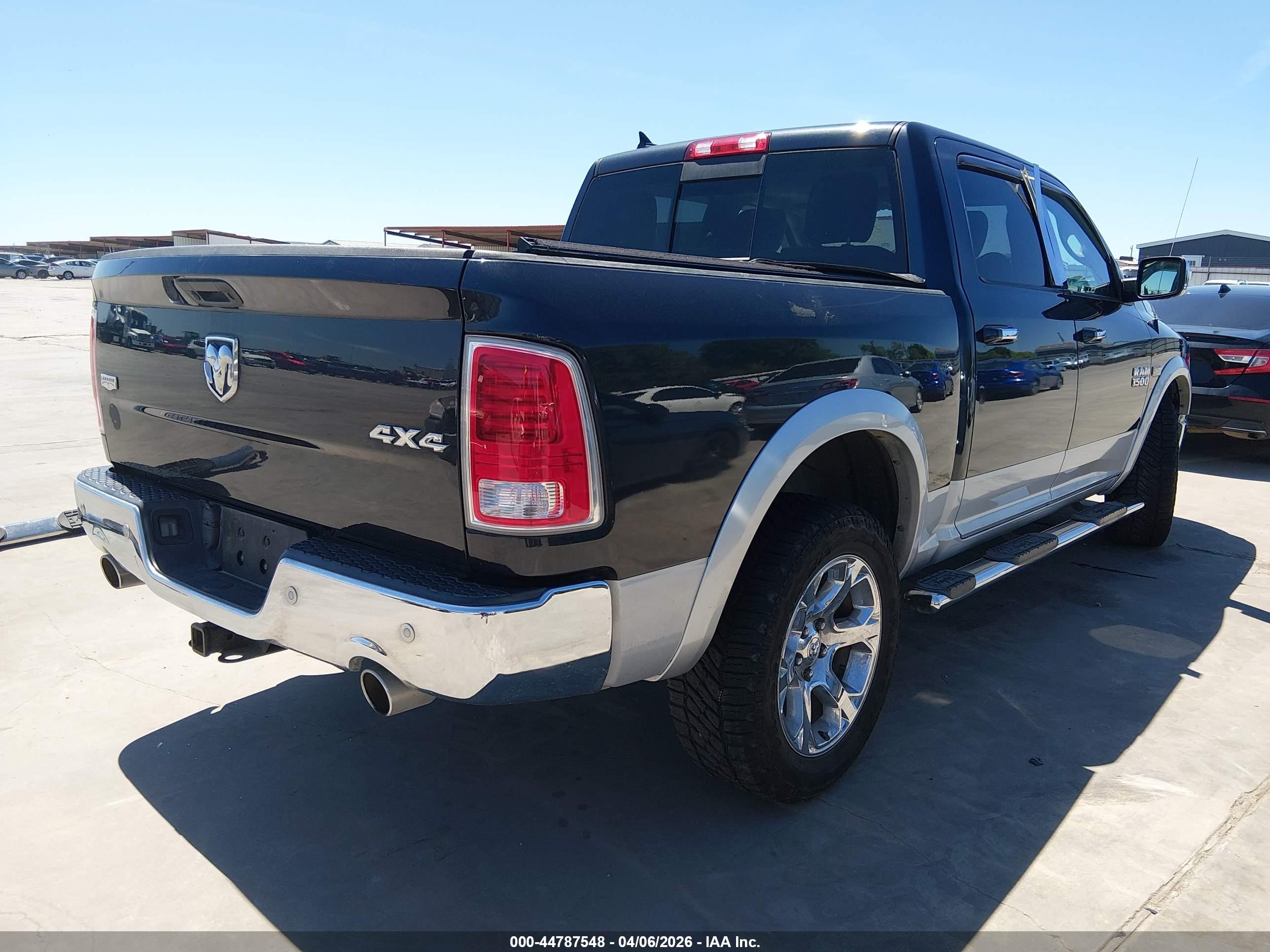 2018 Ram 1500 Laramie  4x4 5'7 Box Gray vin: 1C6RR7NT0JS162474