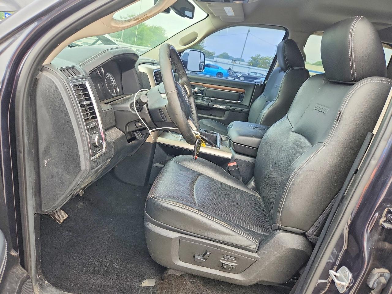 2014 Ram 1500 Laramie Черный vin: 1C6RR7NT1ES214667