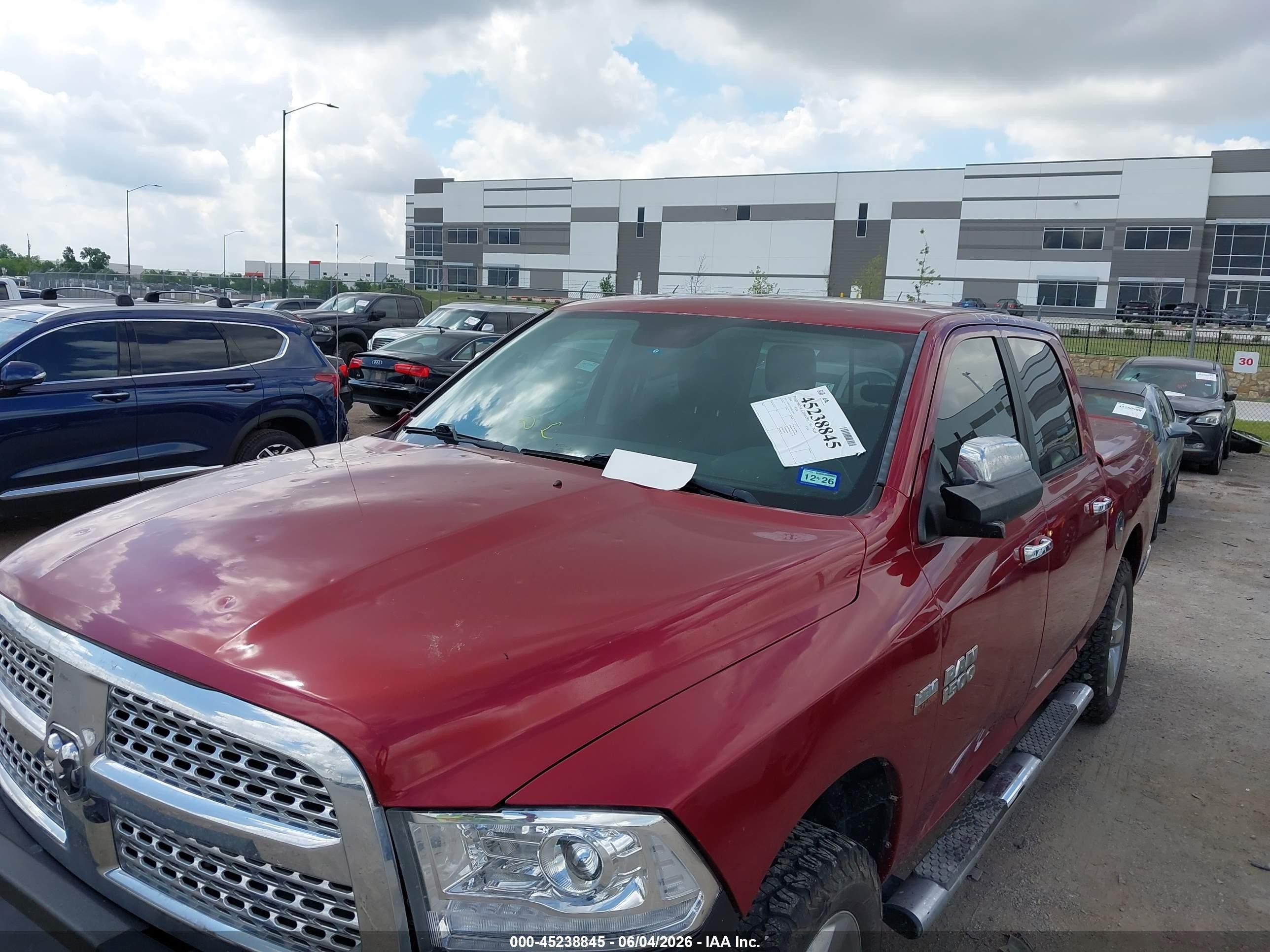 2014 Ram 1500 Laramie Red vin: 1C6RR7NT2ES126064
