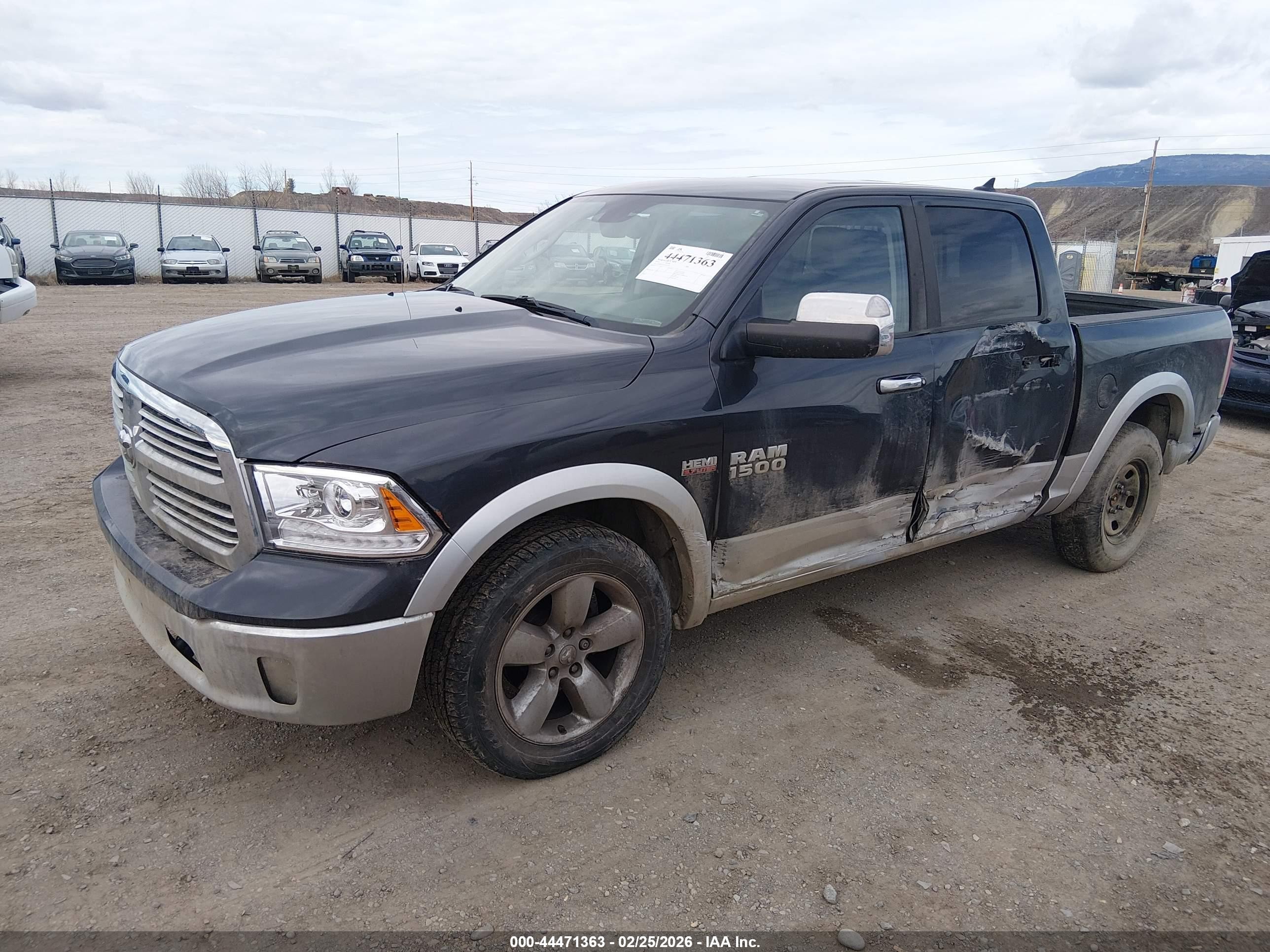 2014 Ram 1500 Laramie Dark Blue vin: 1C6RR7NT2ES342724