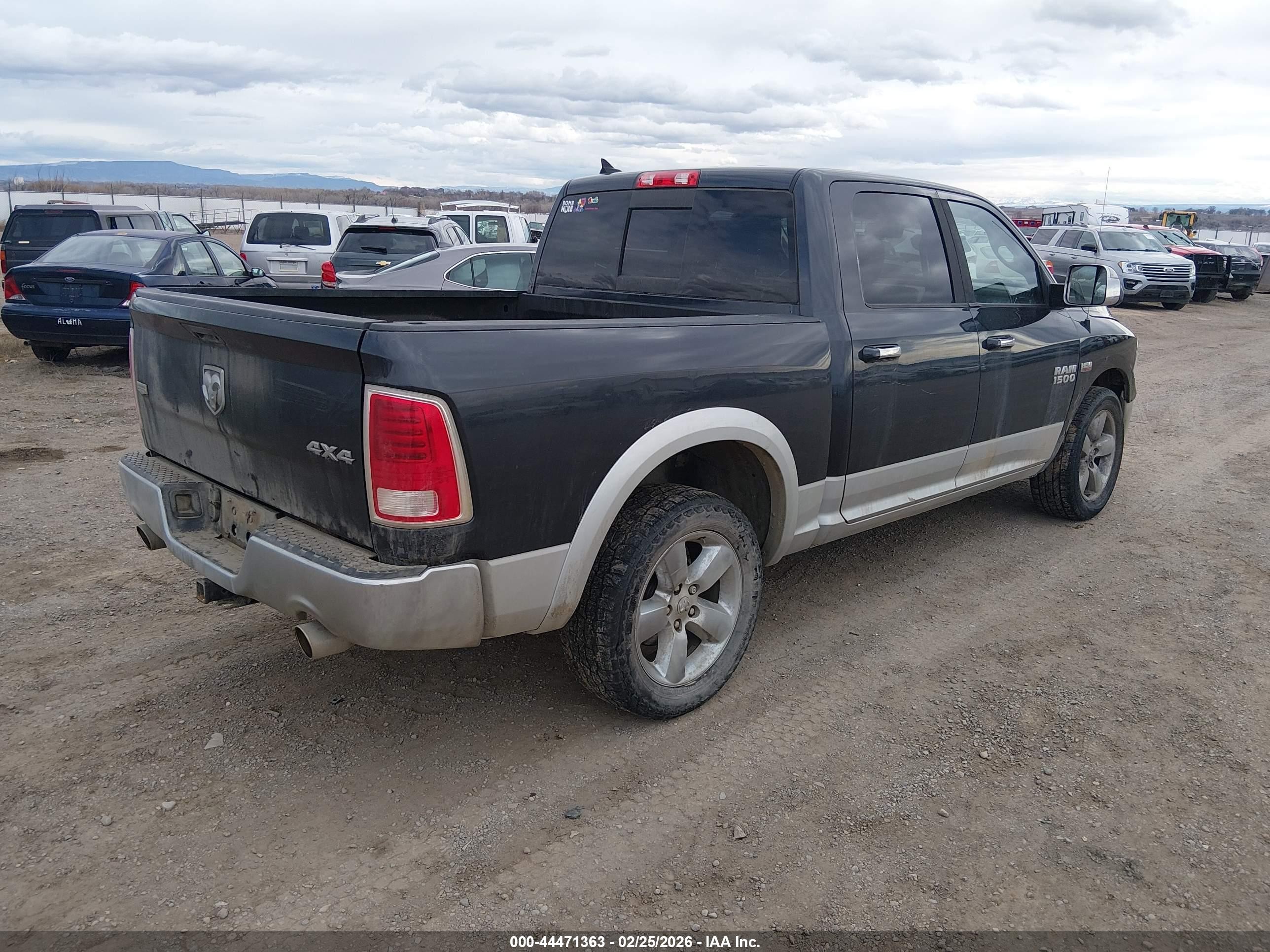 2014 Ram 1500 Laramie Dark Blue vin: 1C6RR7NT2ES342724