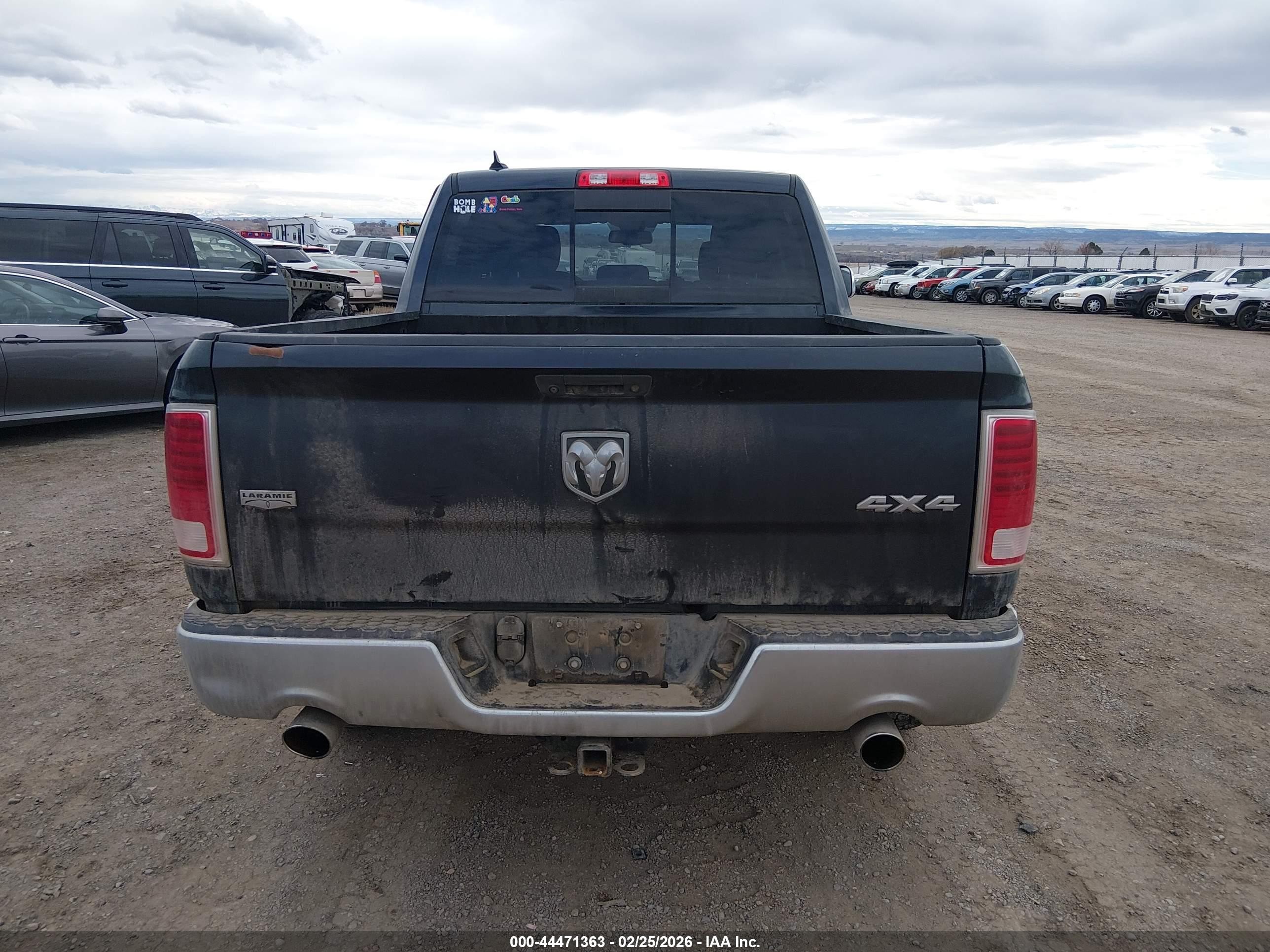 2014 Ram 1500 Laramie Dark Blue vin: 1C6RR7NT2ES342724