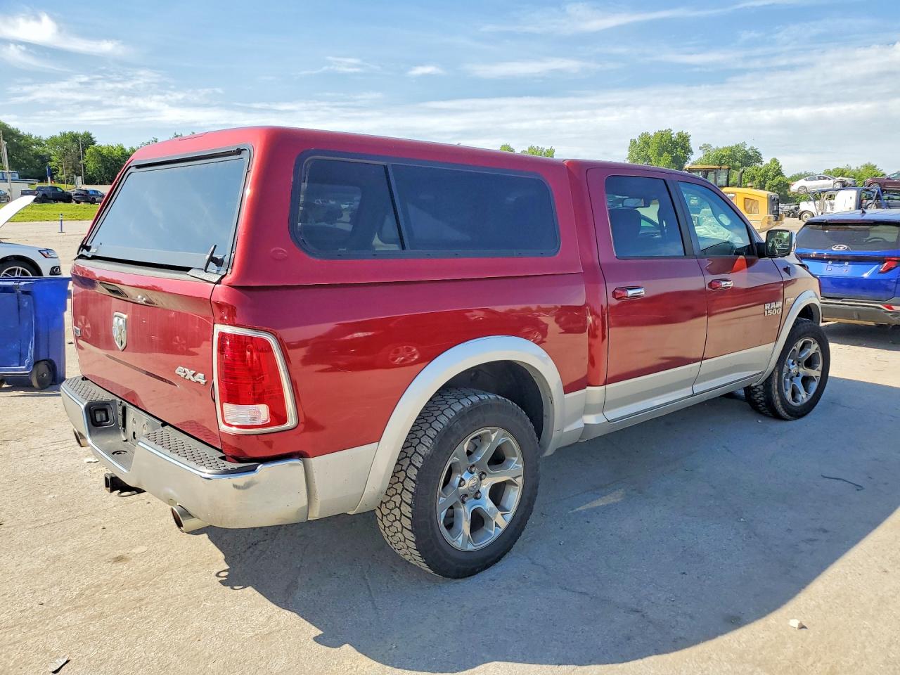2014 Ram 1500 Laramie Maroon vin: 1C6RR7NT2ES365596