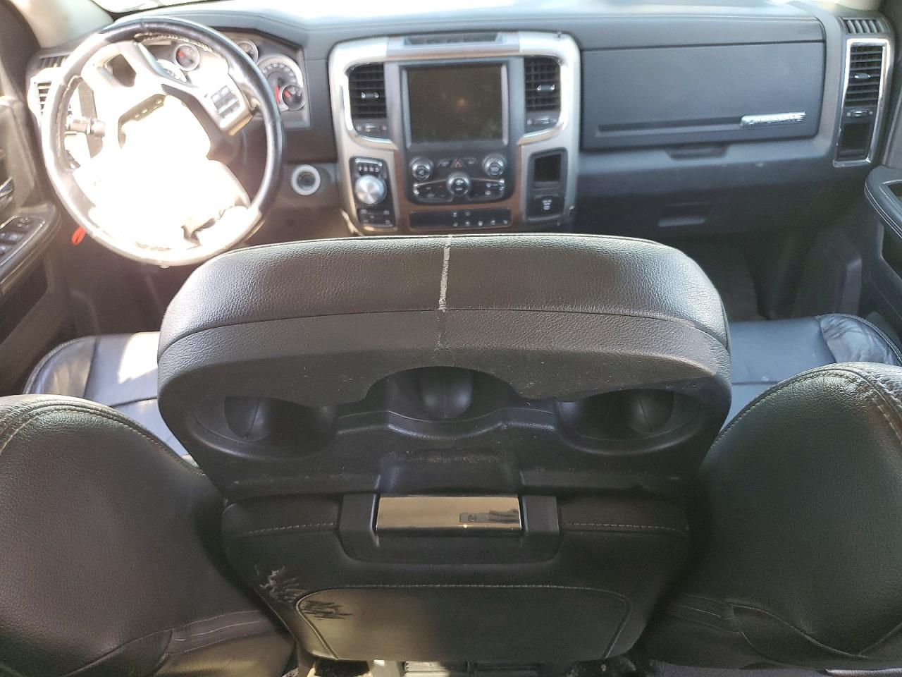 2014 Ram 1500 Laramie Maroon vin: 1C6RR7NT2ES365596