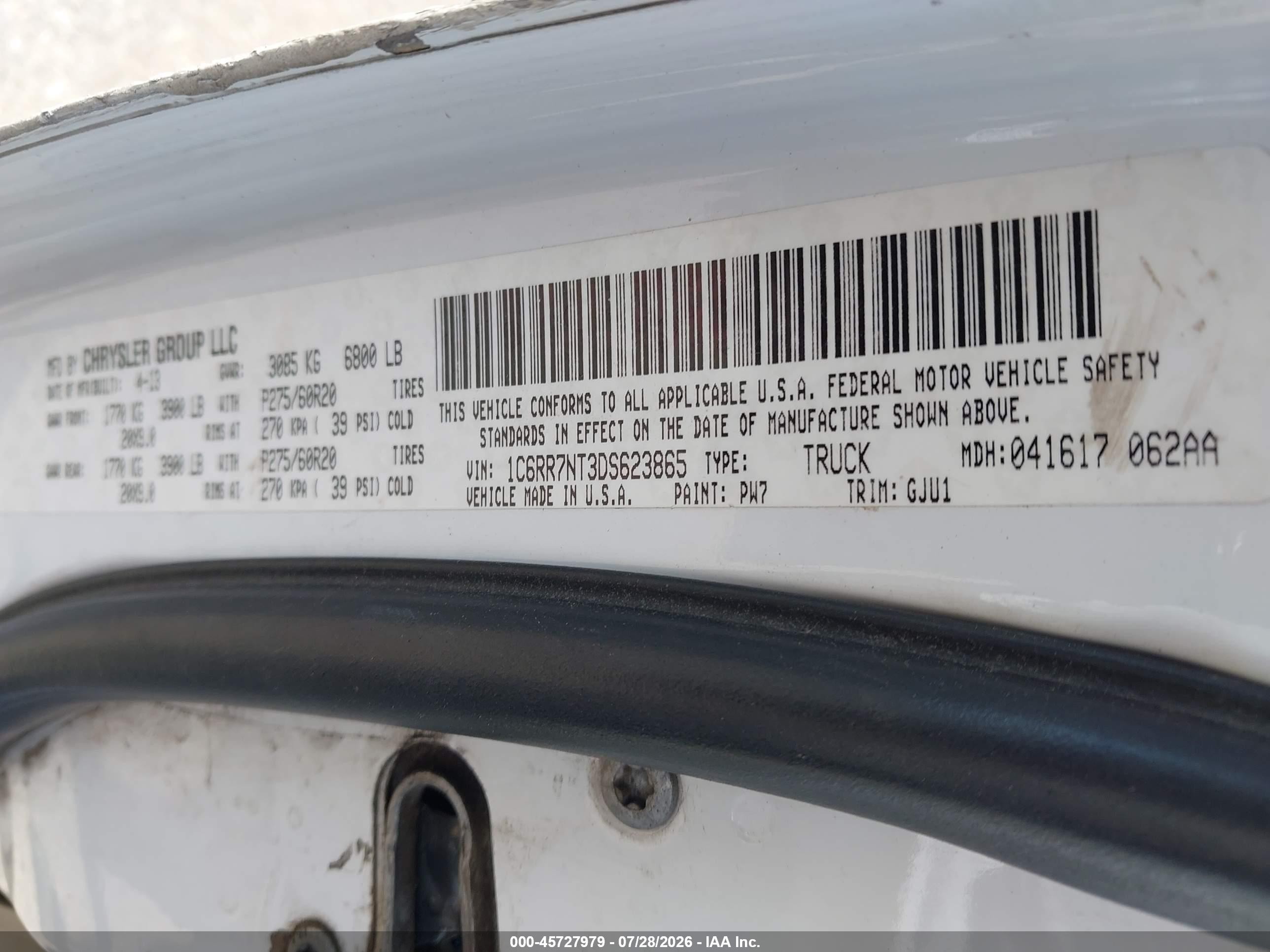 2013 Ram 1500 Laramie White vin: 1C6RR7NT3DS623865