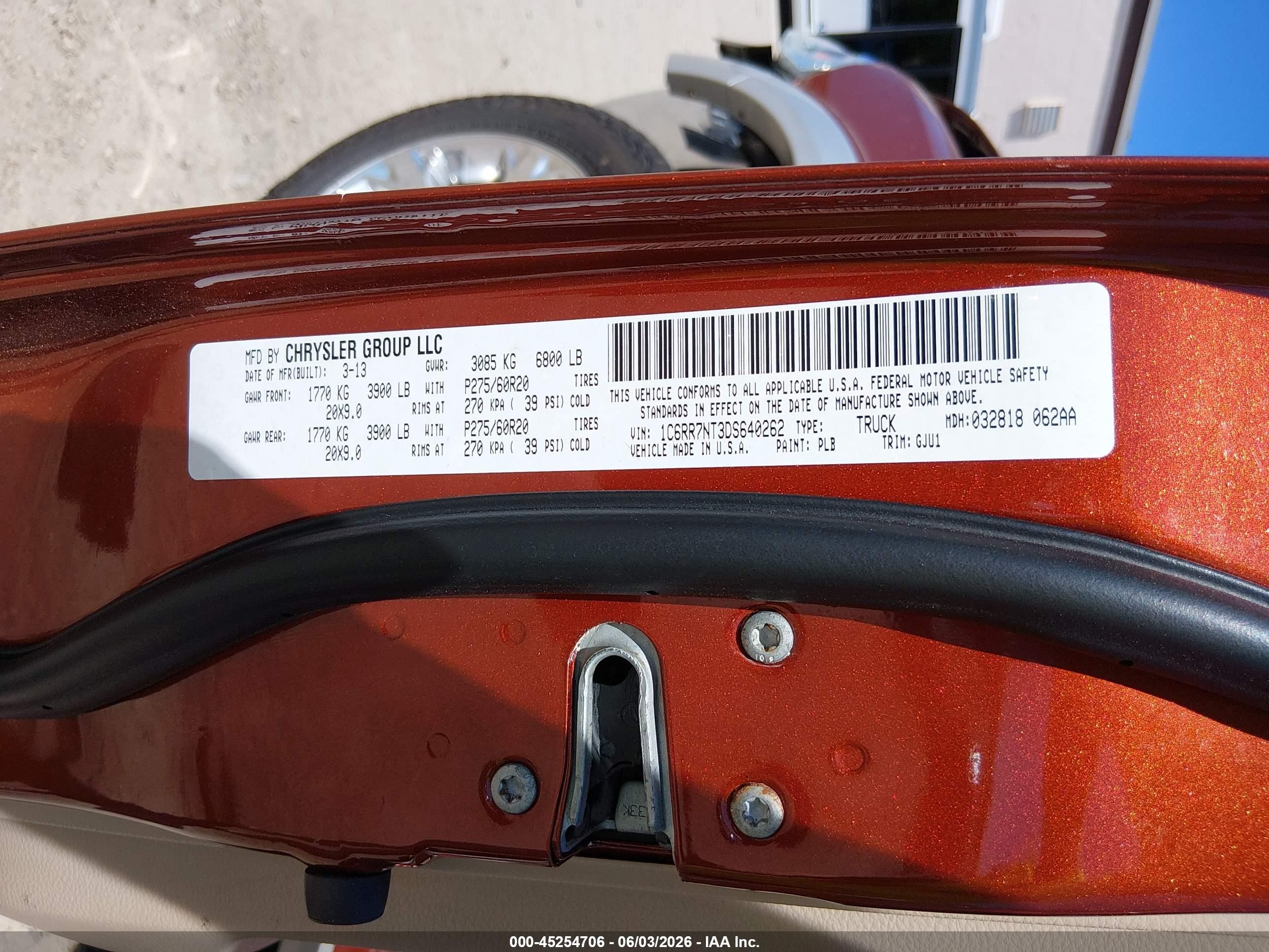2013 Ram 1500 Laramie Red vin: 1C6RR7NT3DS640262