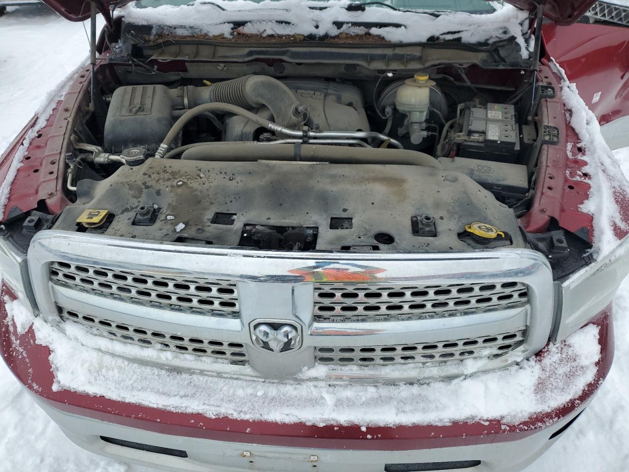 2013 Ram 1500 Laramie Maroon vin: 1C6RR7NT3DS681457