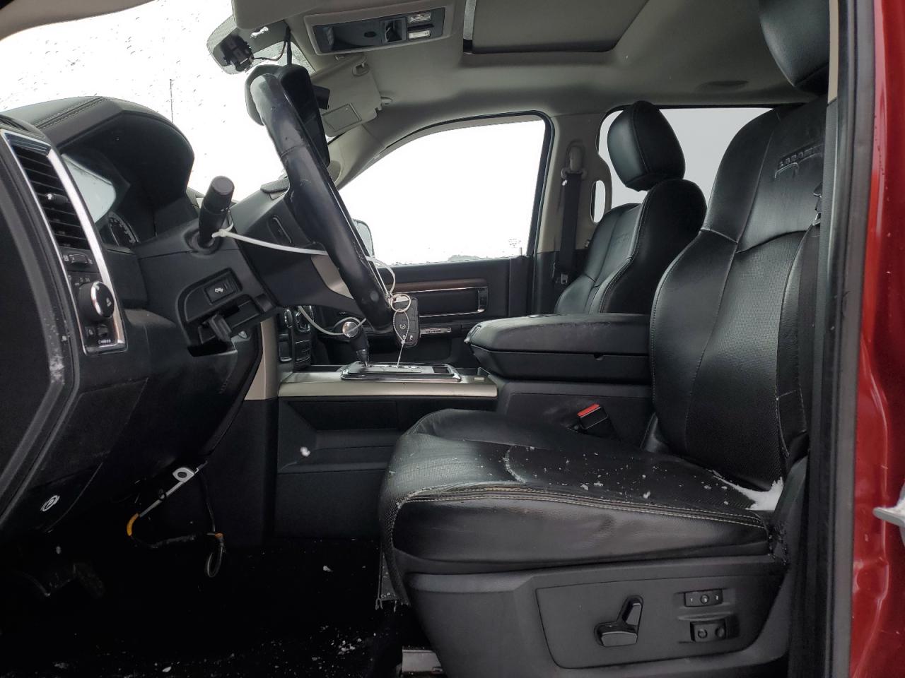 2013 Ram 1500 Laramie Maroon vin: 1C6RR7NT3DS681457