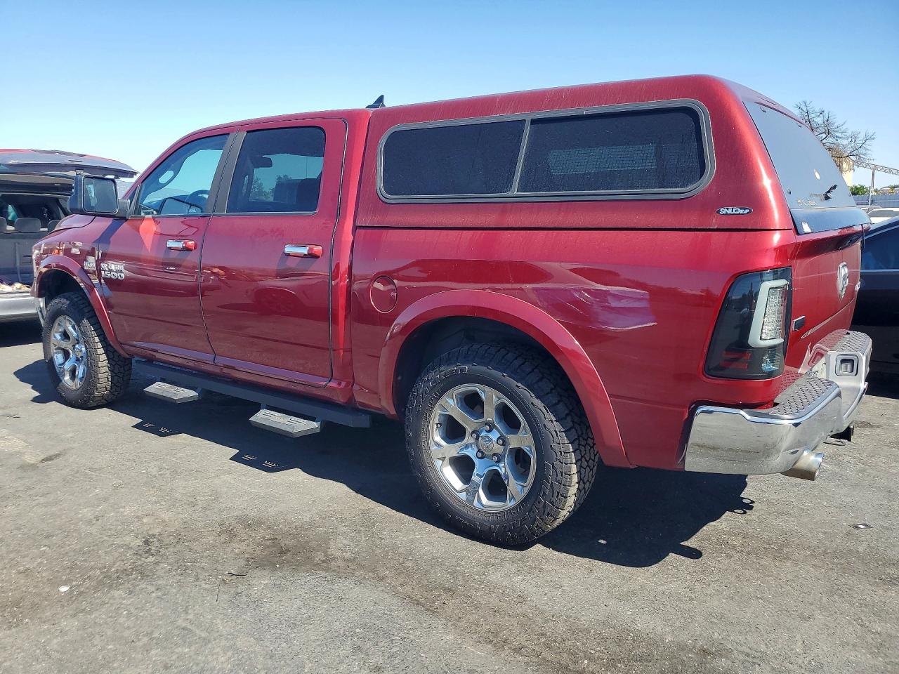 2014 Ram 1500 Laramie Красный vin: 1C6RR7NT3ES169795