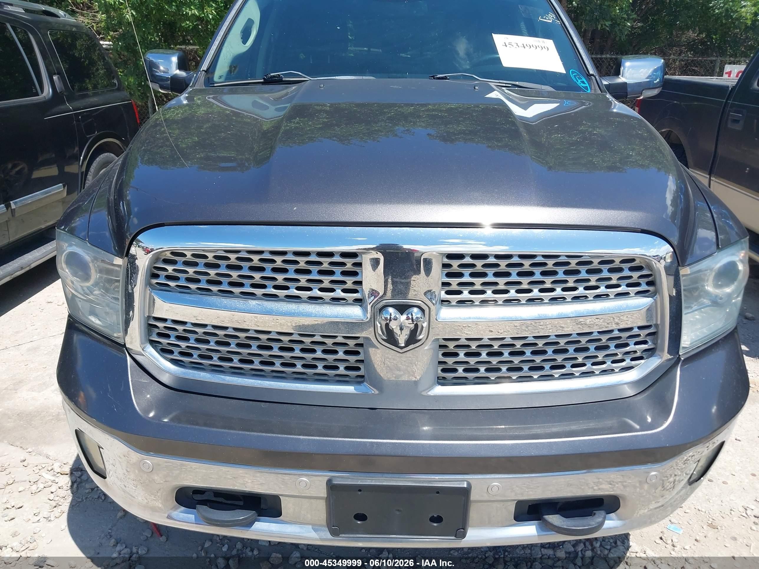 2014 Ram 1500 Laramie Black vin: 1C6RR7NT3ES183180