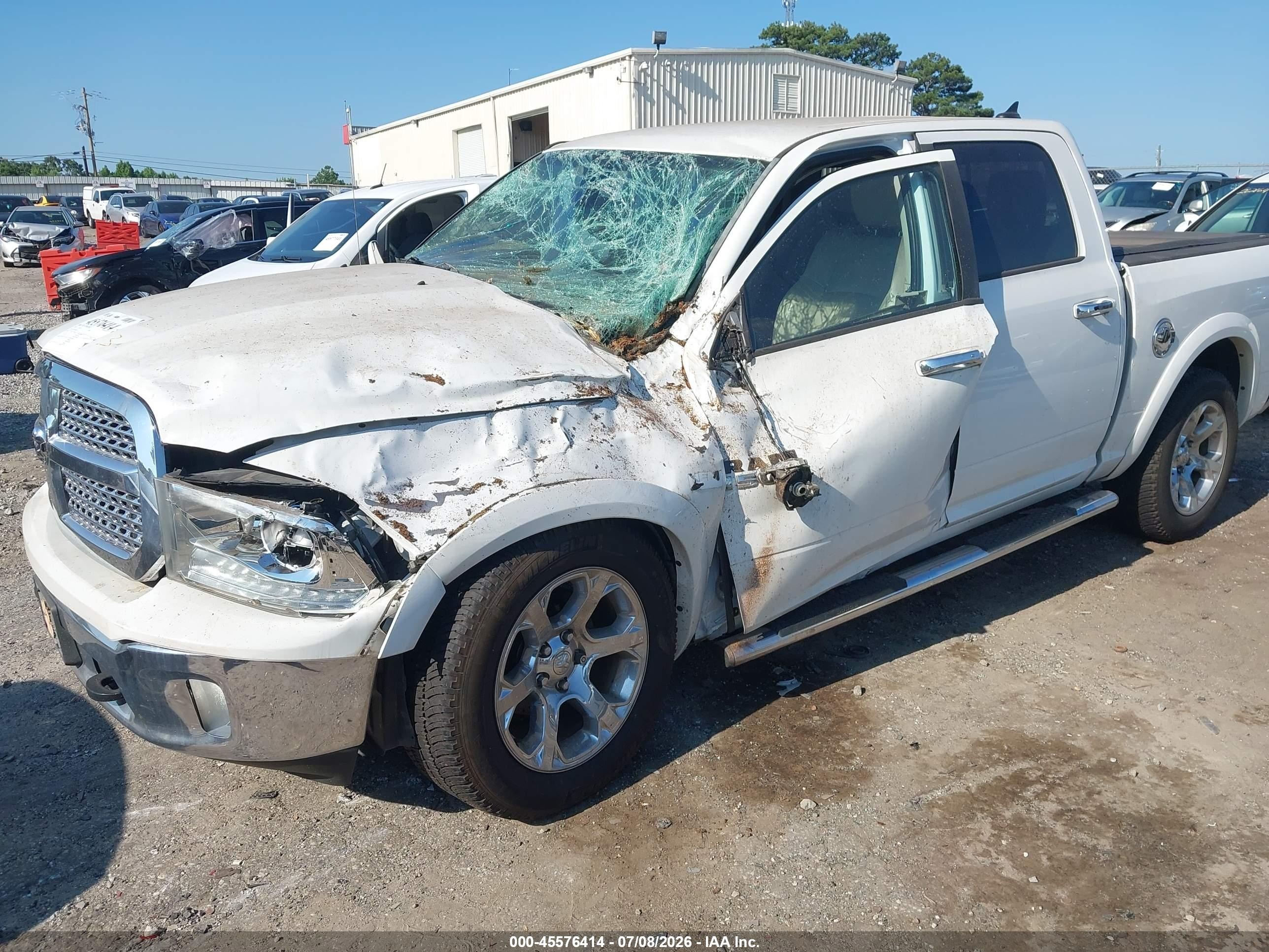 2013 Ram 1500 Laramie Белый vin: 1C6RR7NT4DS715213