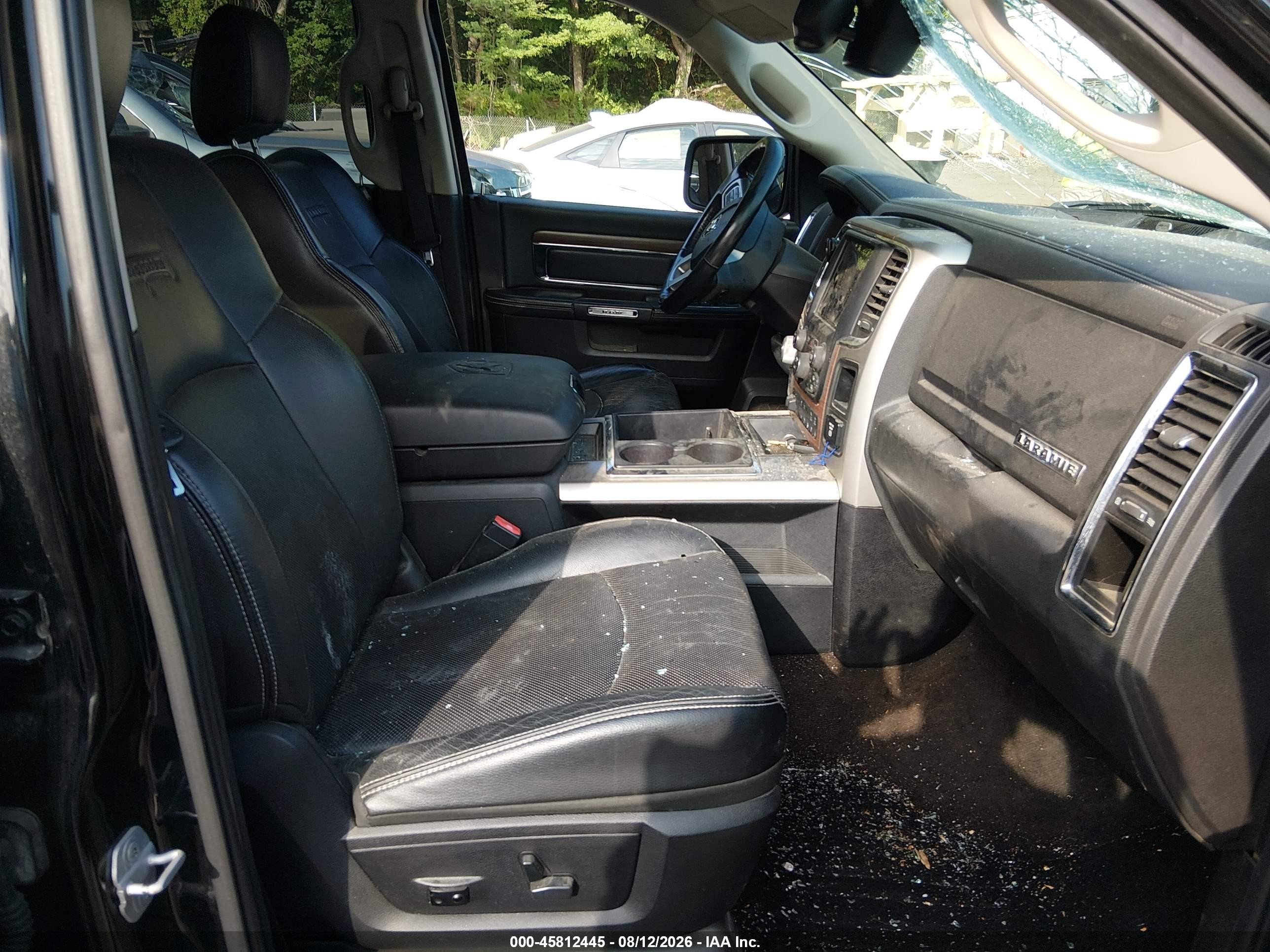 2014 Ram 1500 Laramie Black vin: 1C6RR7NT4ES434210