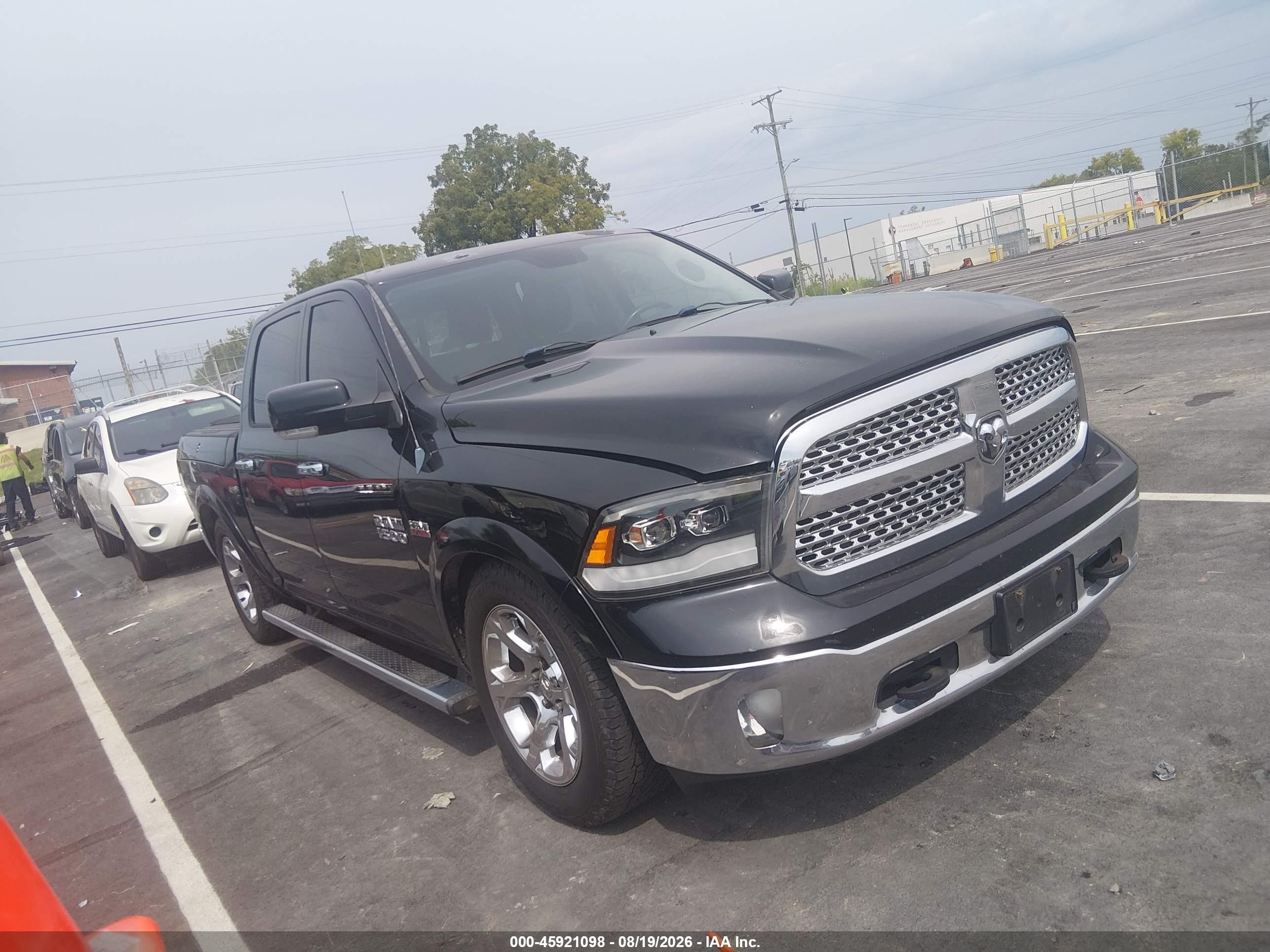 2013 Ram 1500 Laramie Черный vin: 1C6RR7NT5DS646869