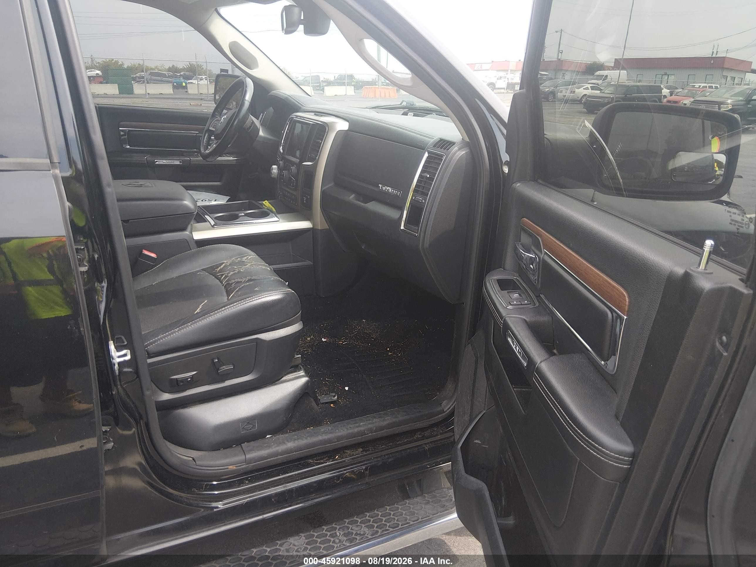 2013 Ram 1500 Laramie Black vin: 1C6RR7NT5DS646869