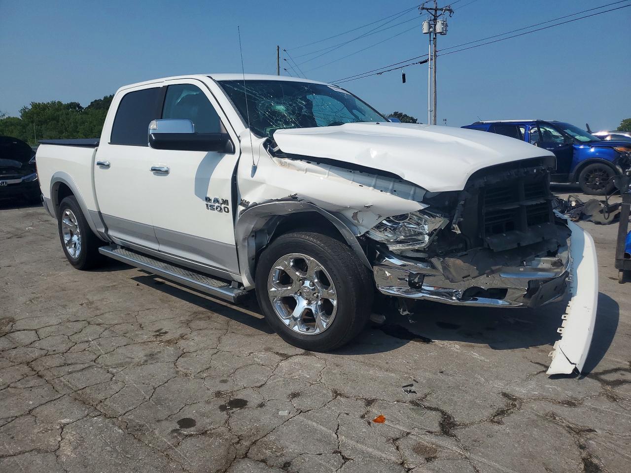 2013 Ram 1500 Laramie White vin: 1C6RR7NT6DS720784