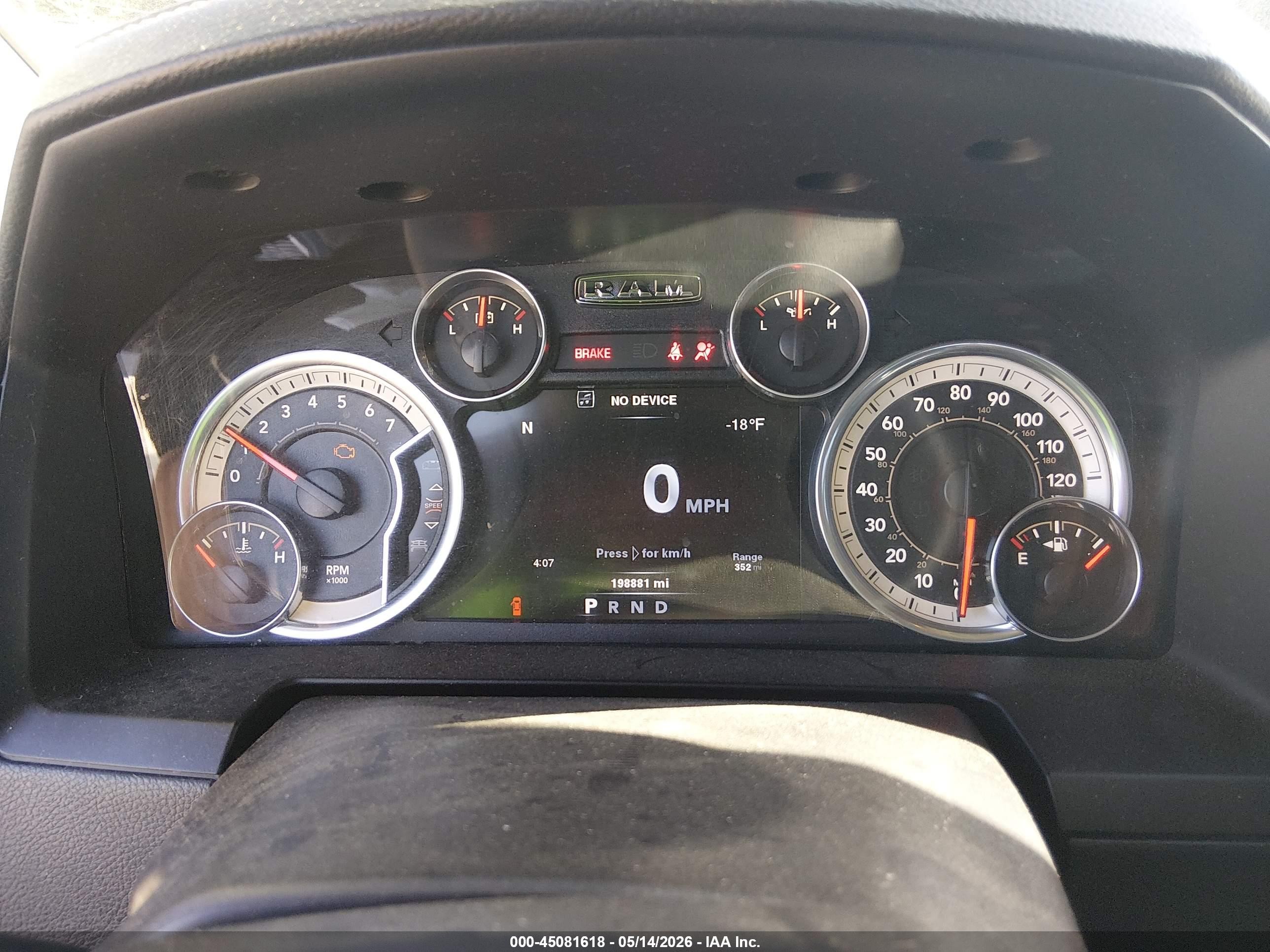 2014 Ram 1500 Laramie Black vin: 1C6RR7NT6ES194254