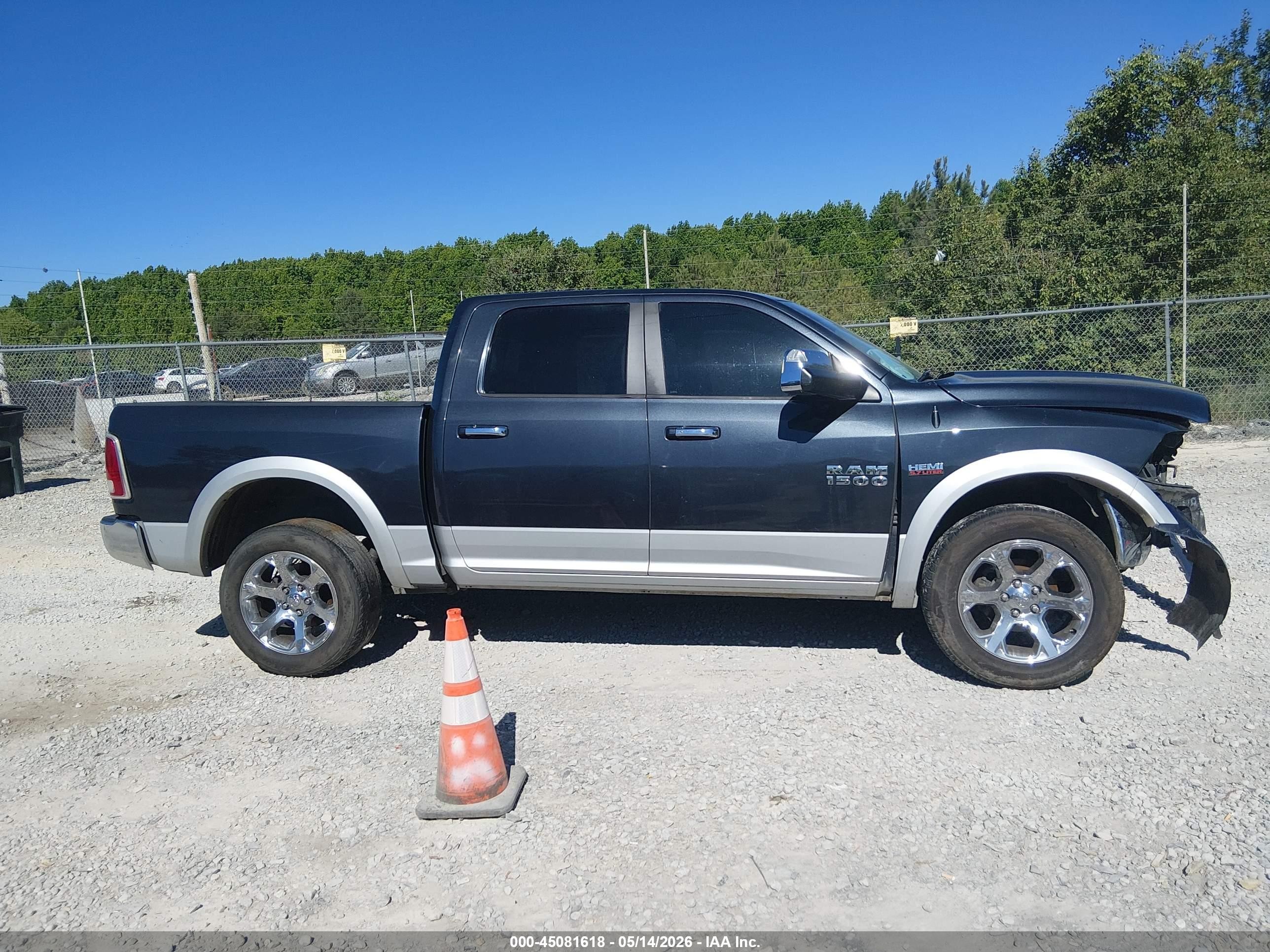 2014 Ram 1500 Laramie Black vin: 1C6RR7NT6ES194254