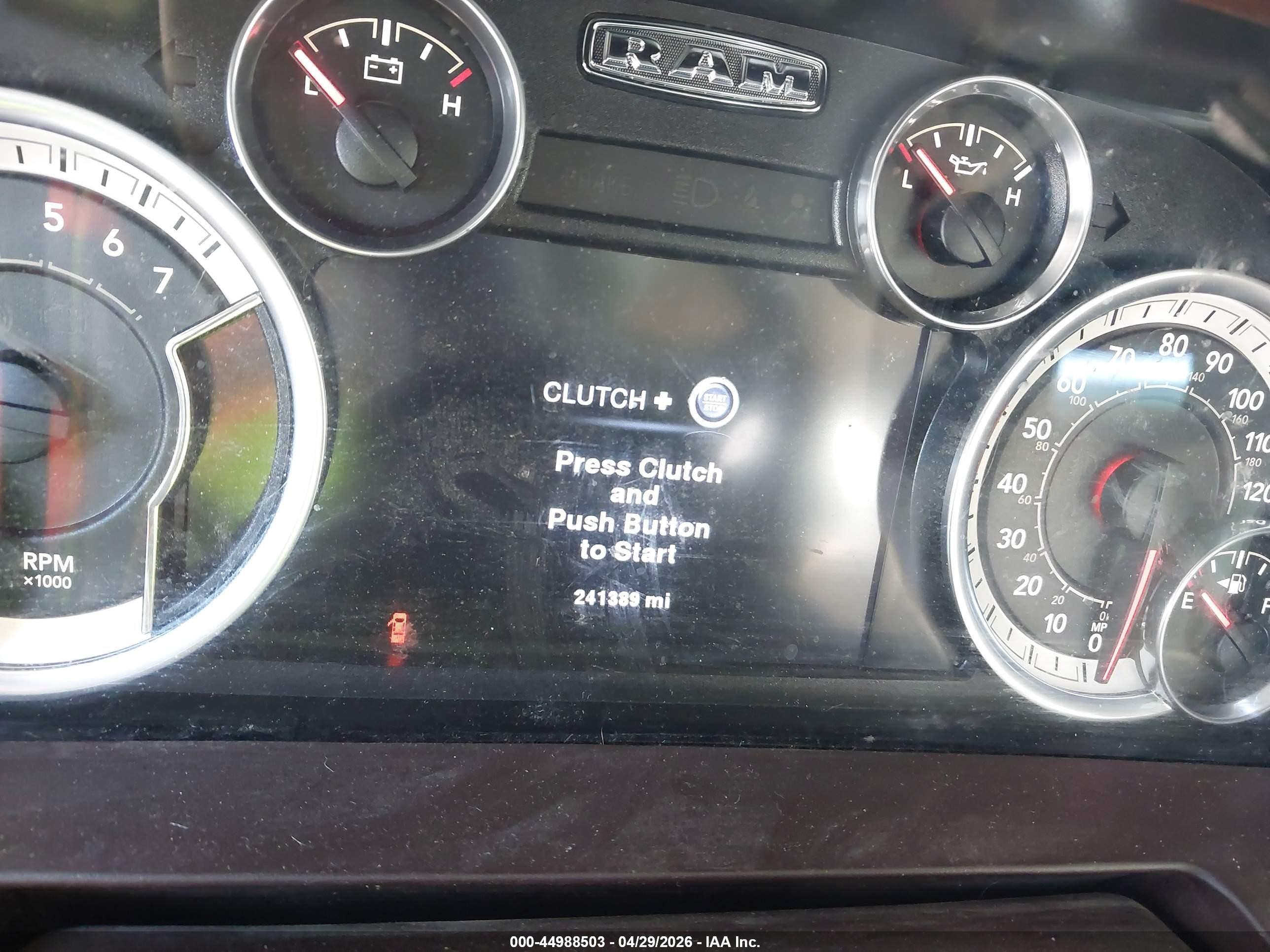 2014 Ram 1500 Laramie White vin: 1C6RR7NT6ES447802
